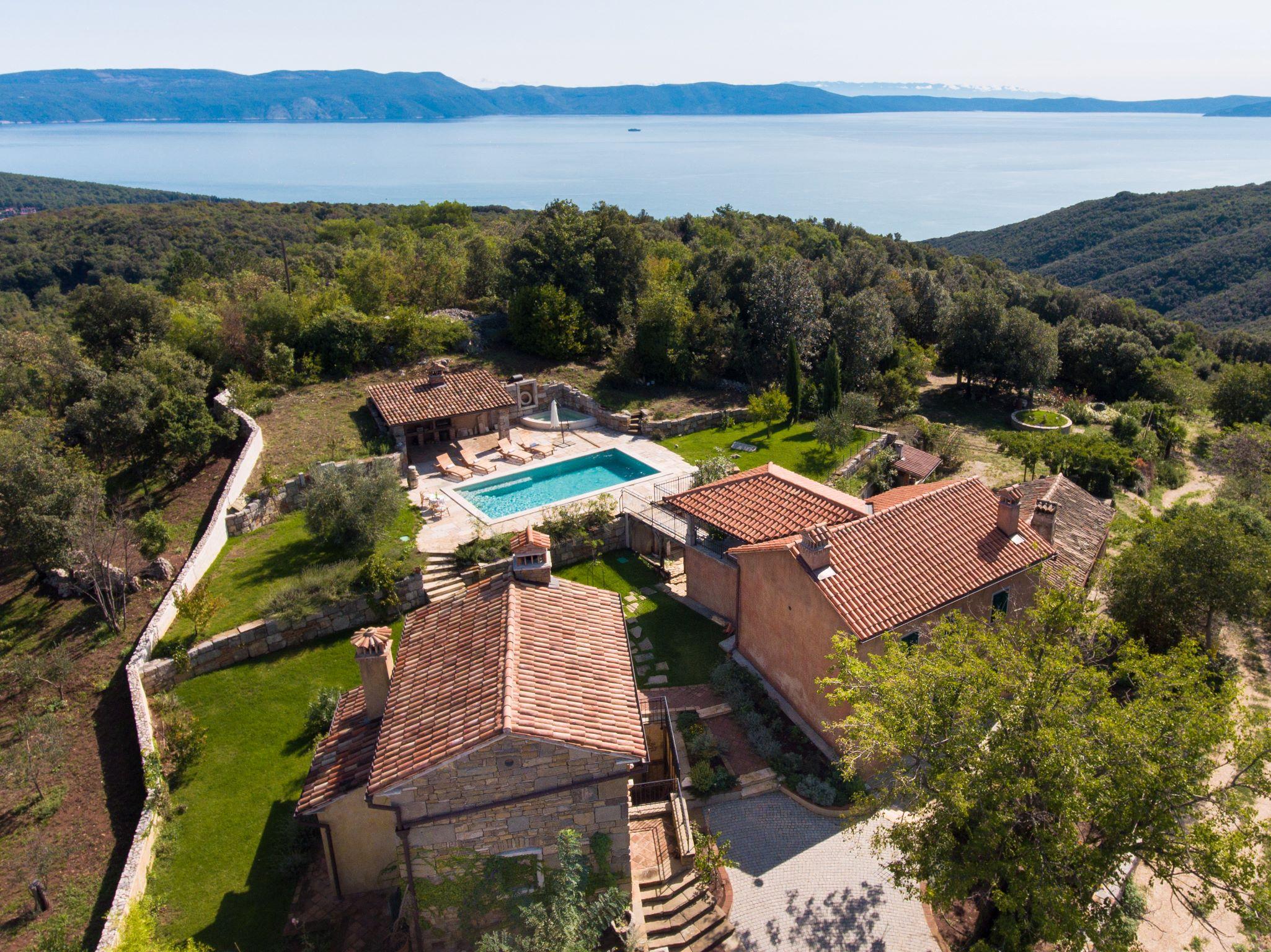 Erleben Sie Istrien: 4-Zimmer, Luxus Villa mit Pool und Sauna