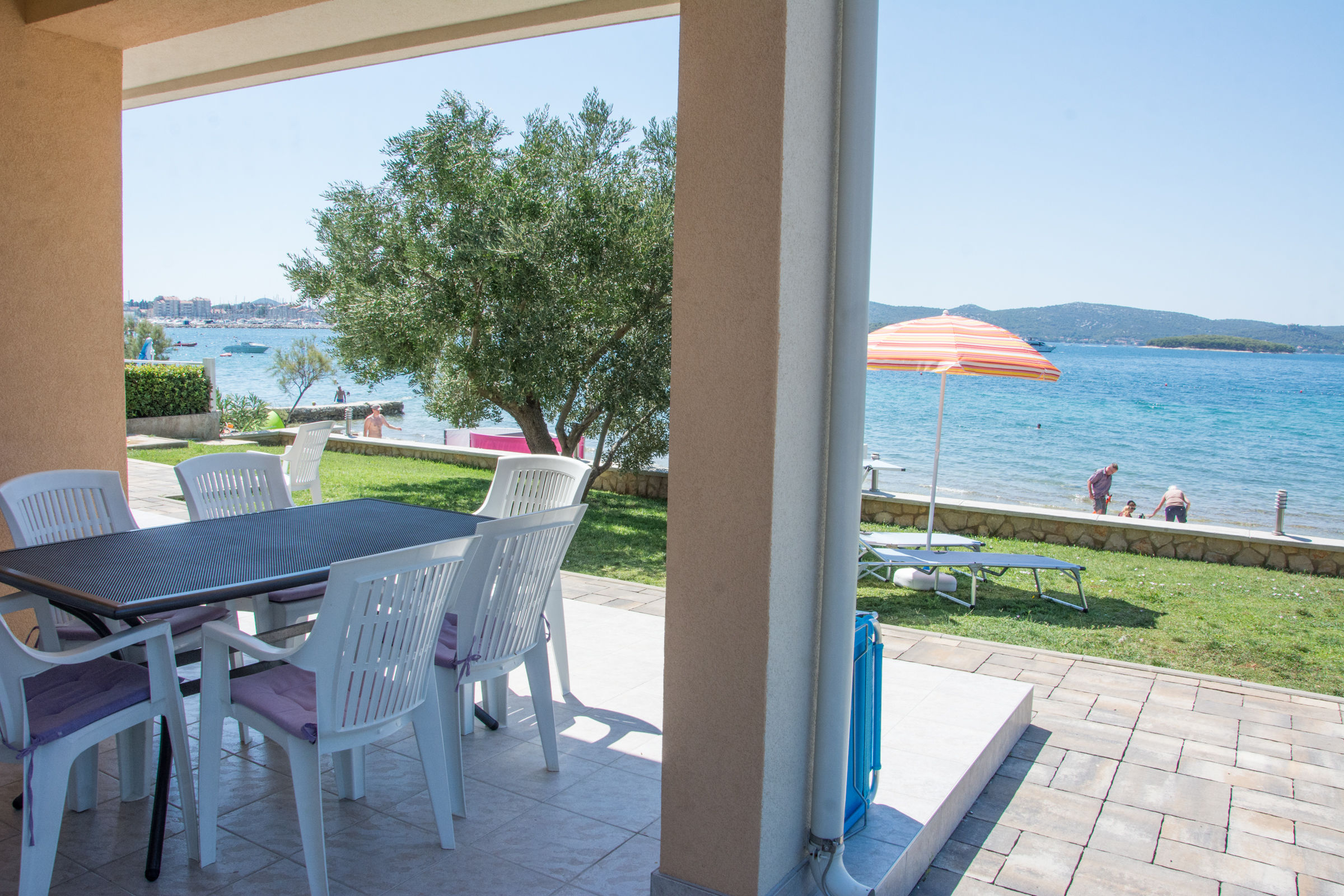 Ferienwohnung direkt am Strand in Biograd