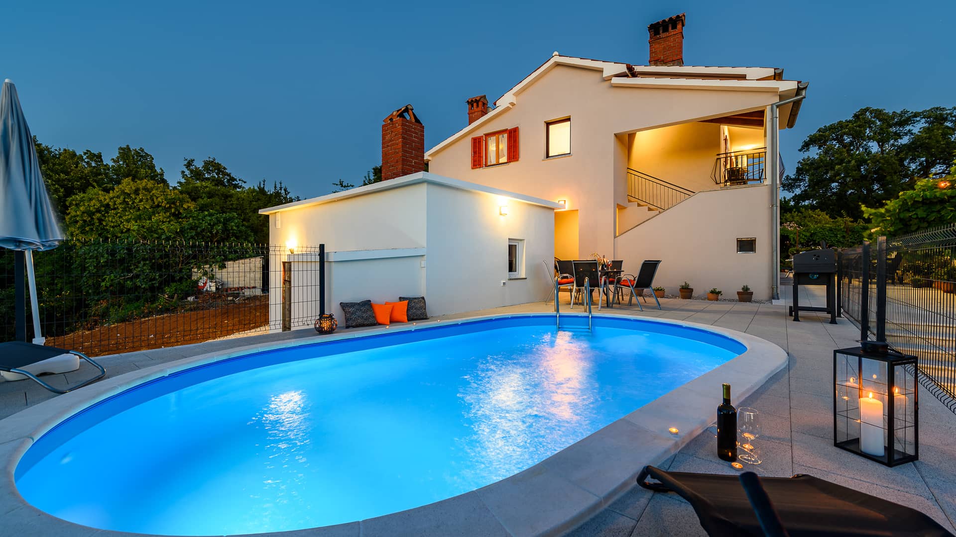 Schöne Villa mit Pool für bis zu 8 Personen
