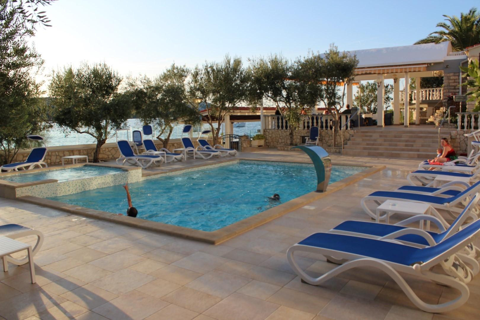 Penthouse für bis zu 8 direkt am Meer 