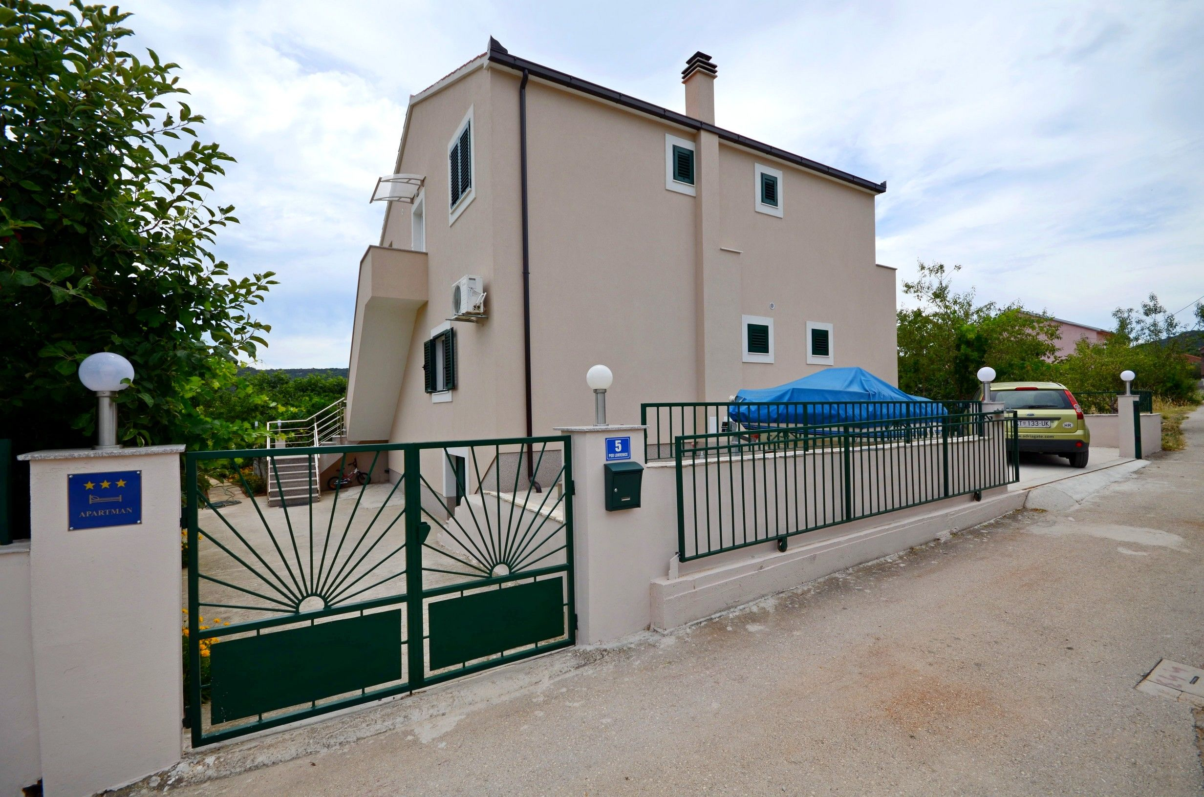 Apartment in Vinisce