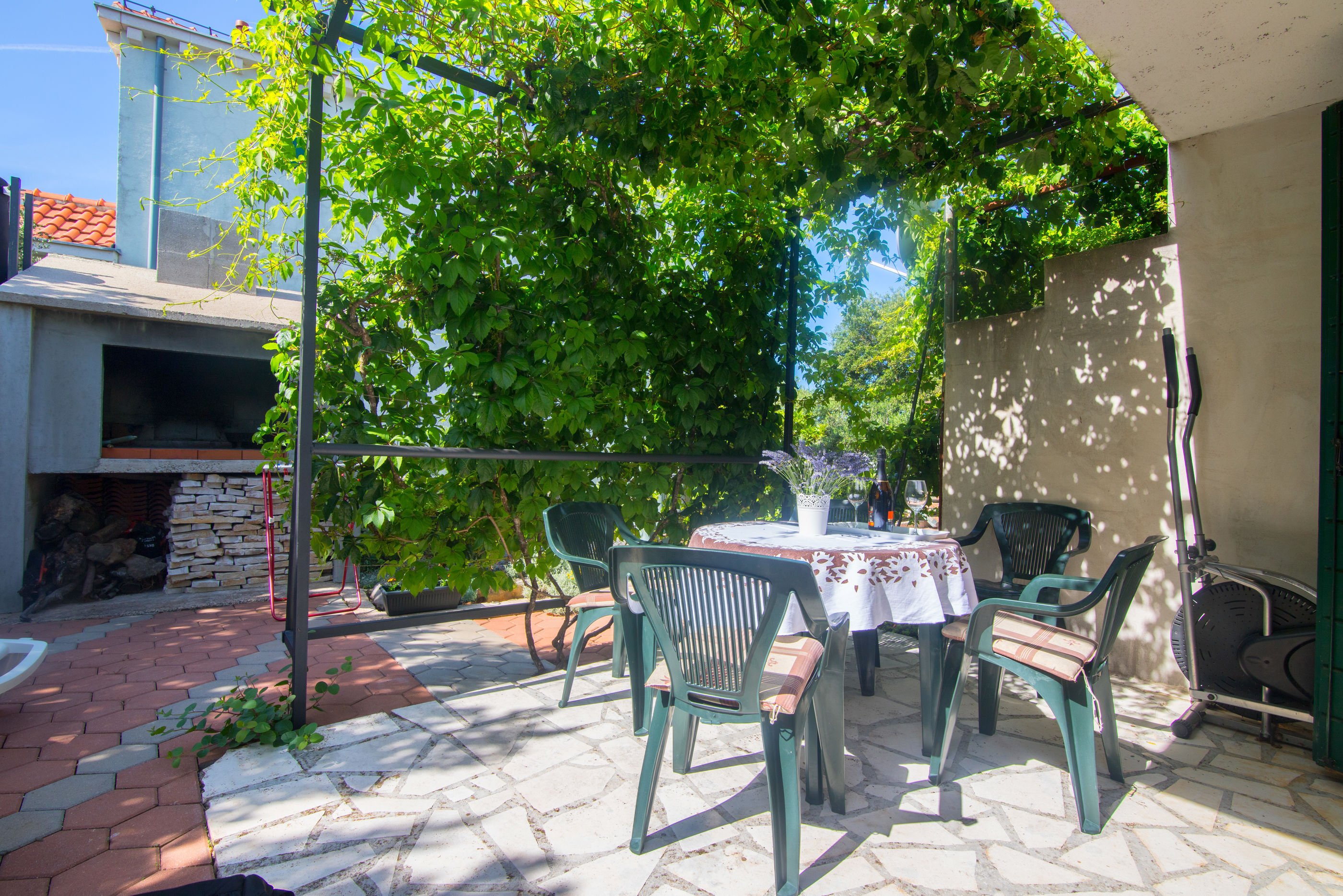 Apartment mit 2 Schlafzimmer SAT-TV,Wlan und Klima