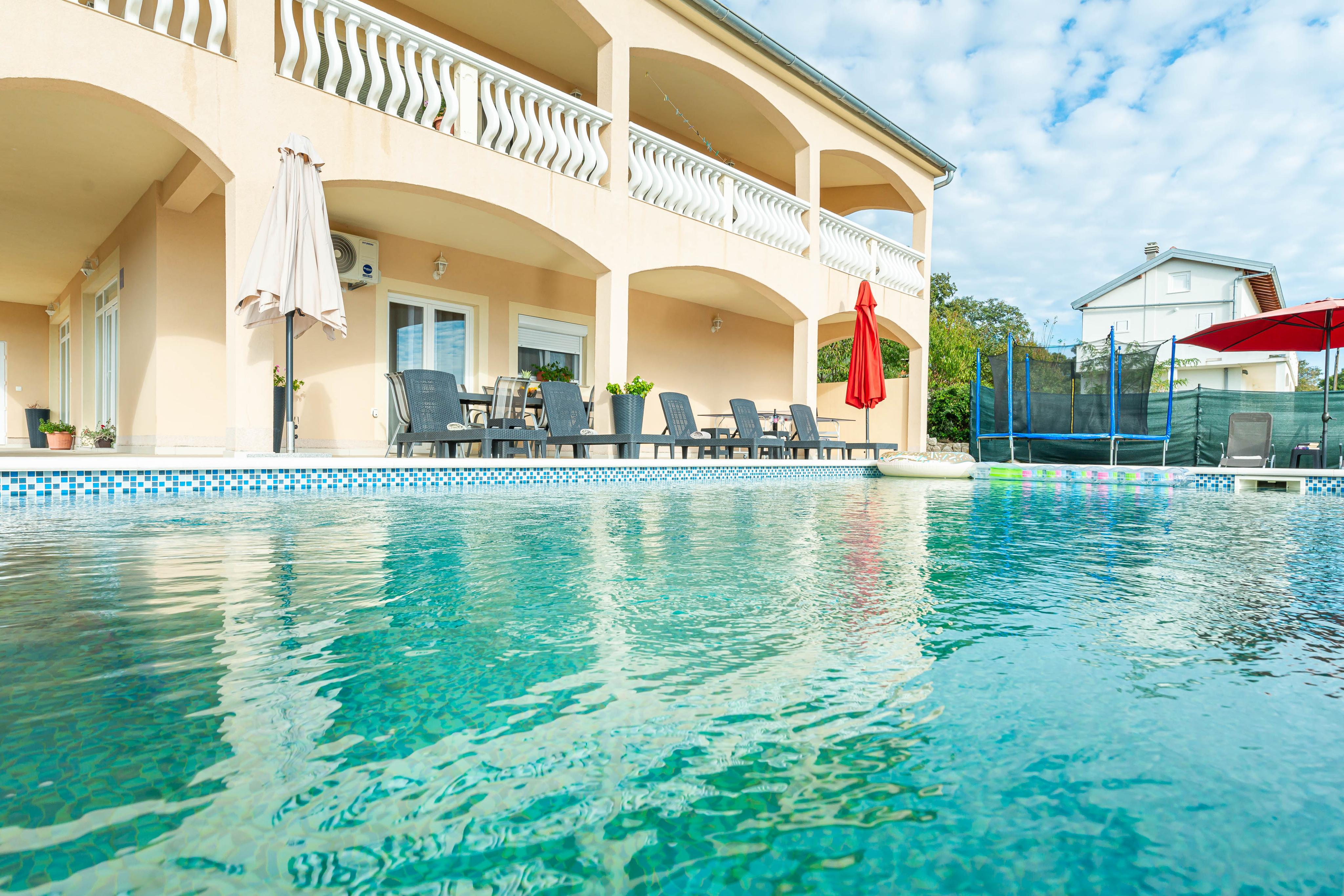 Erdgeschossapartment mit Gemeinschaftspool