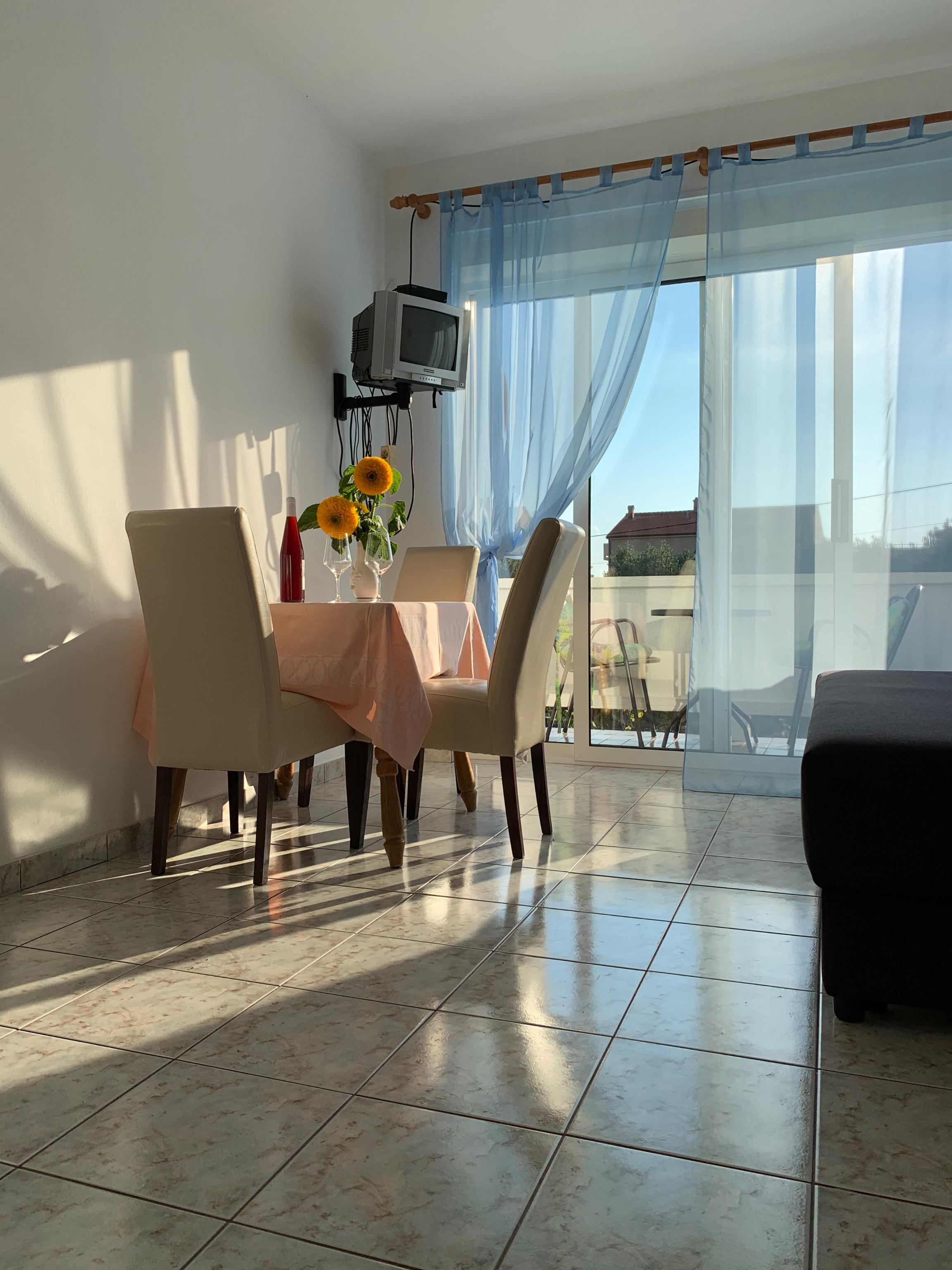 Schöne Ferienwohnung mit Klima und Internet