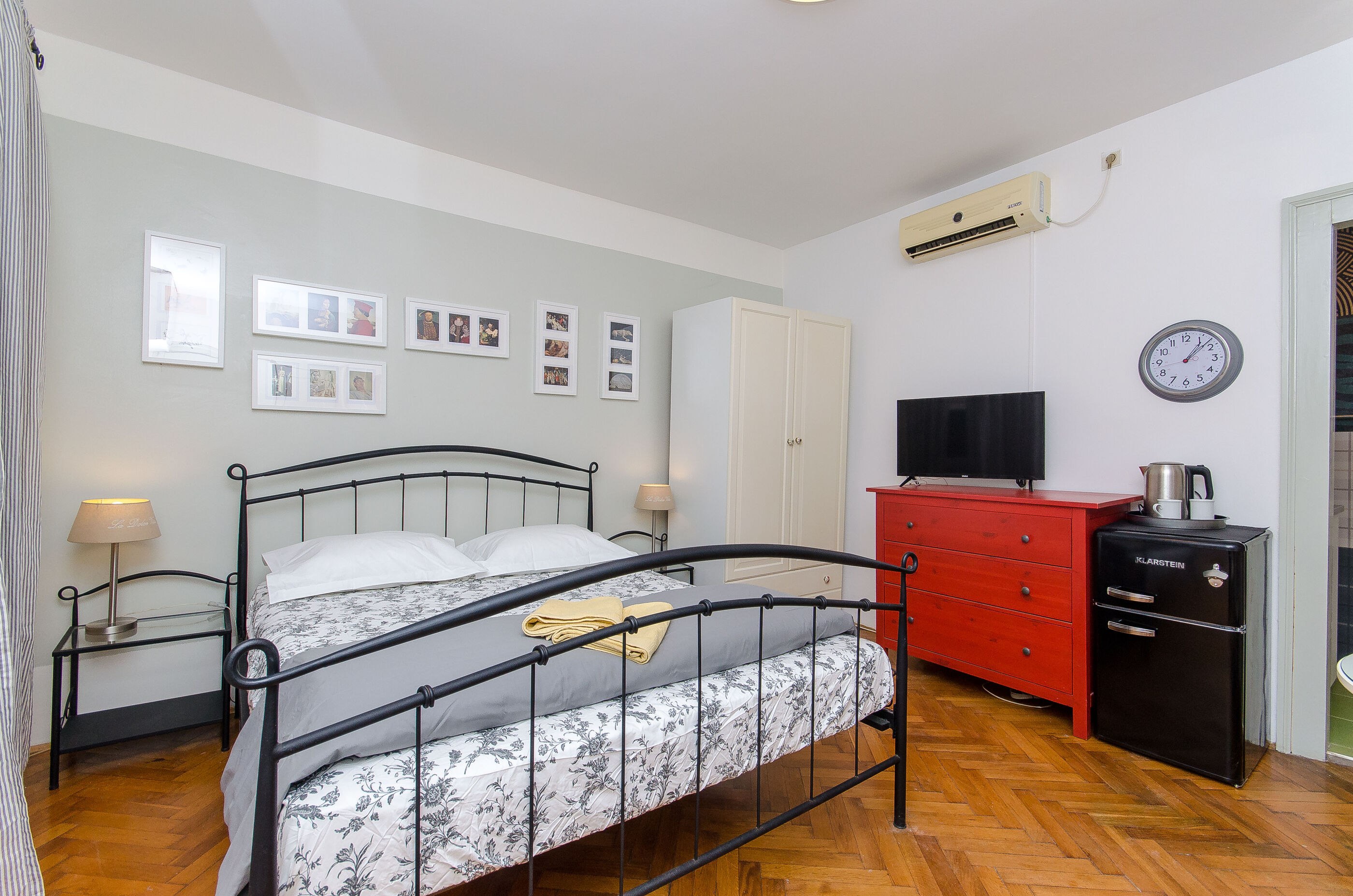 Modern eingerichtetes Studio in Split