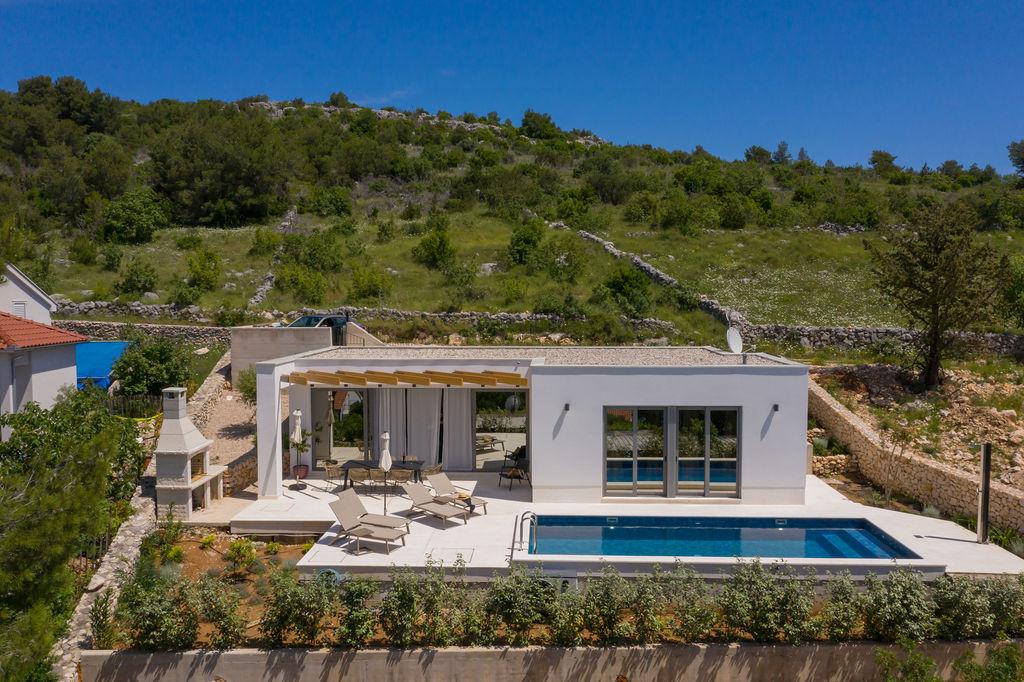 Charmantes Ferienhaus mit privatem Pool
