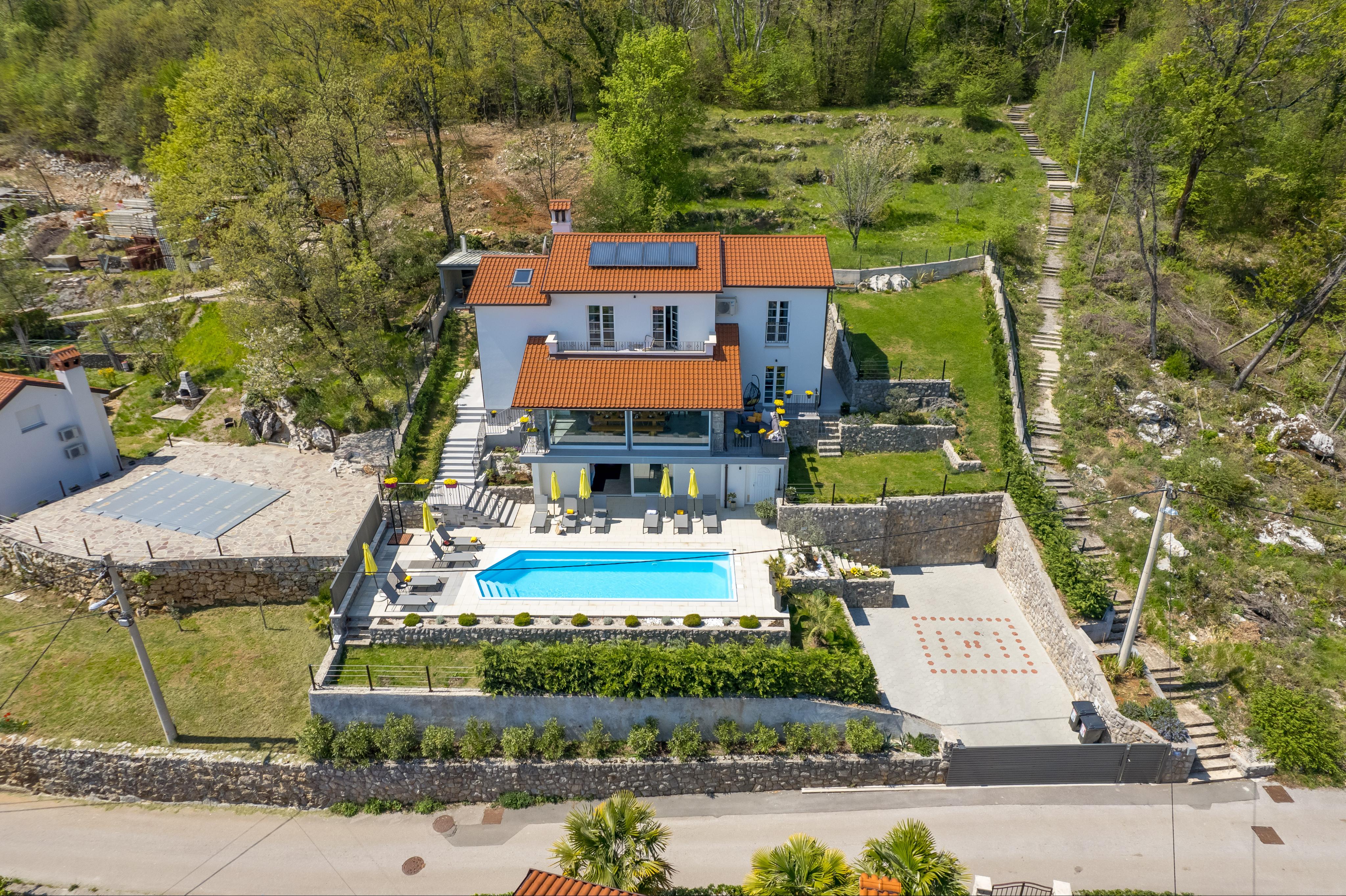 Traumhaftes Ferienhaus mit Pool und Blick auf die Kvarner Bucht