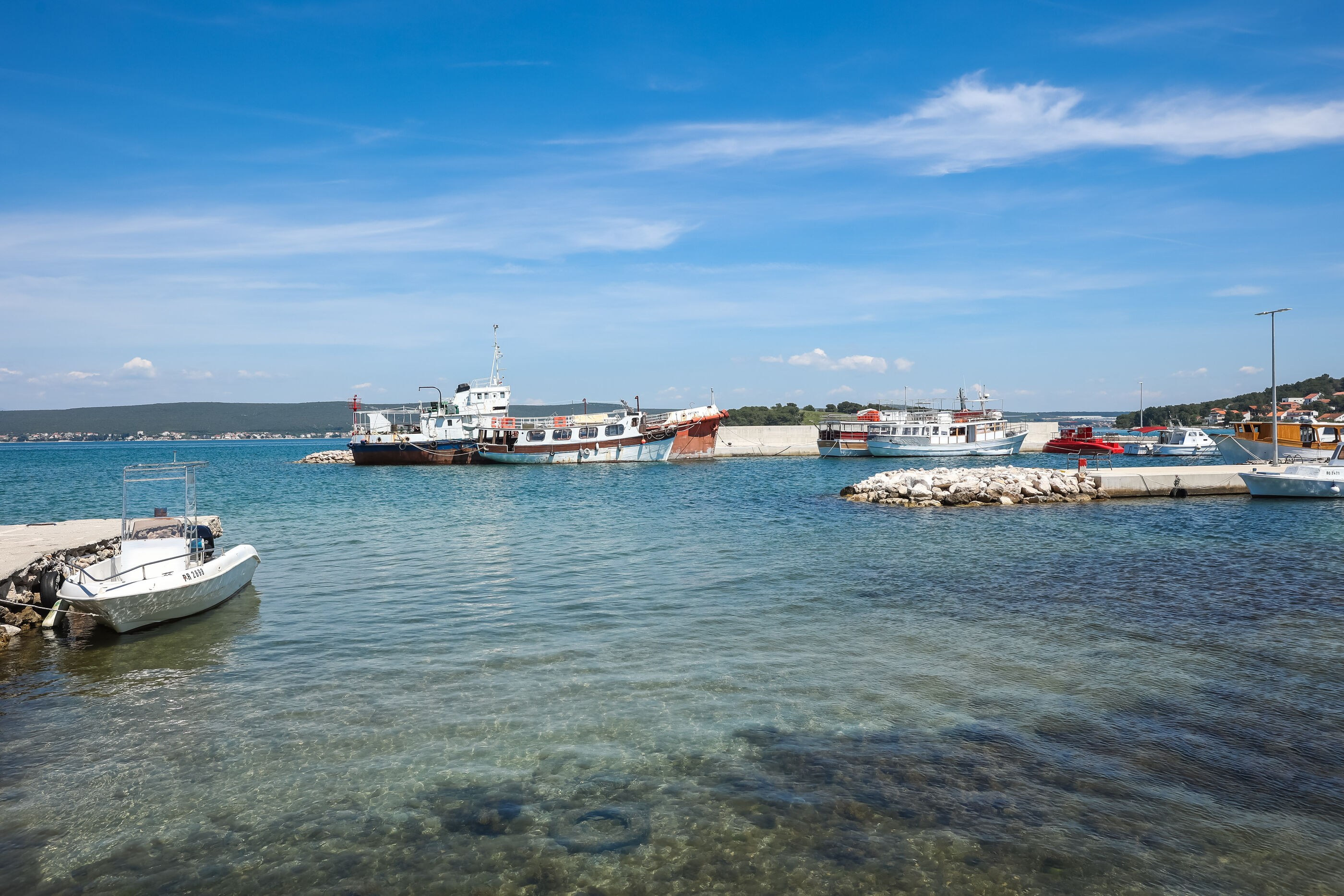 Wohnung mit Blick aufs Meer, ausgestattet mit Satelite TV, Wi-FI
