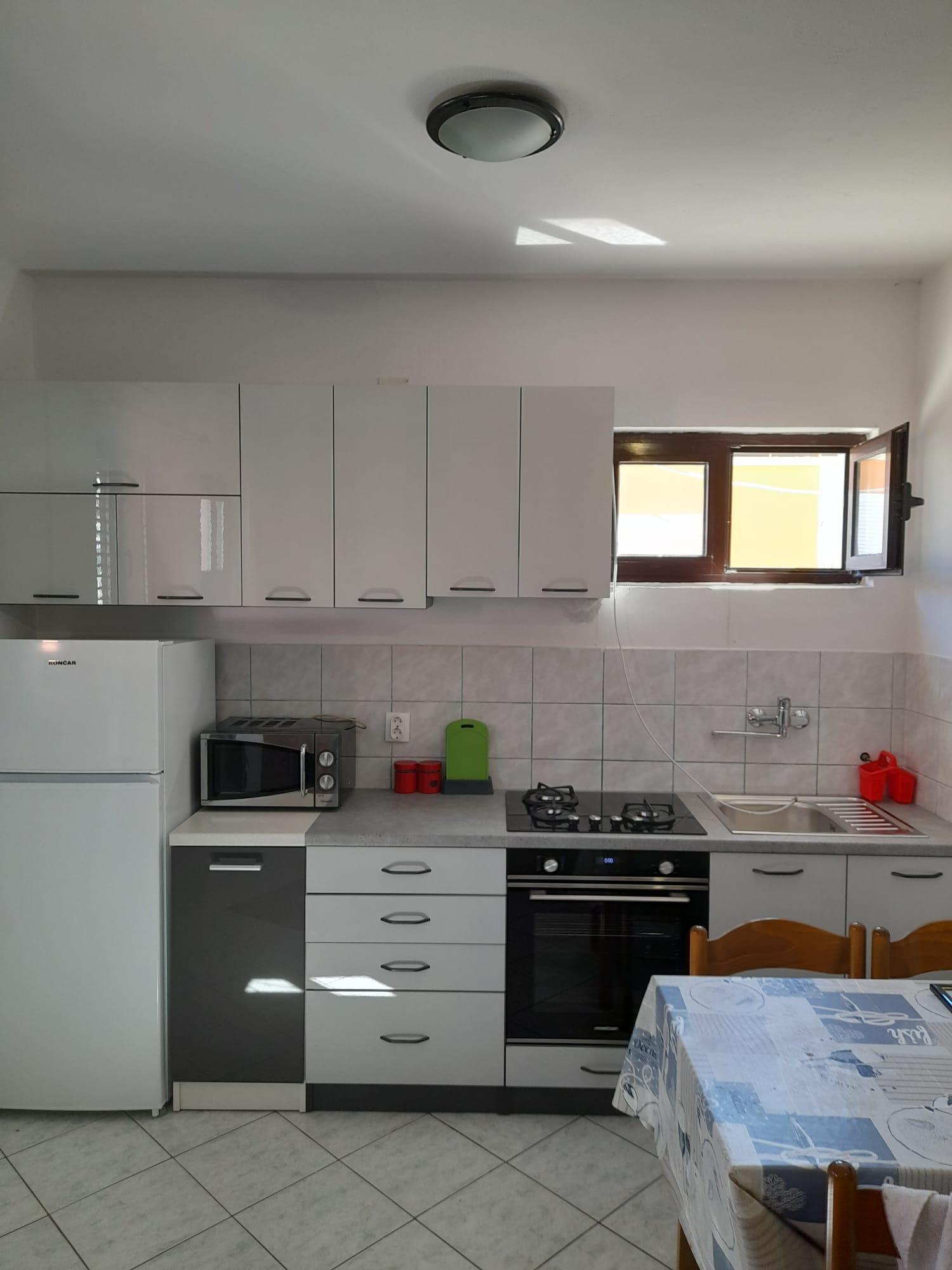 Schönes Studio-Apartment auf Pag