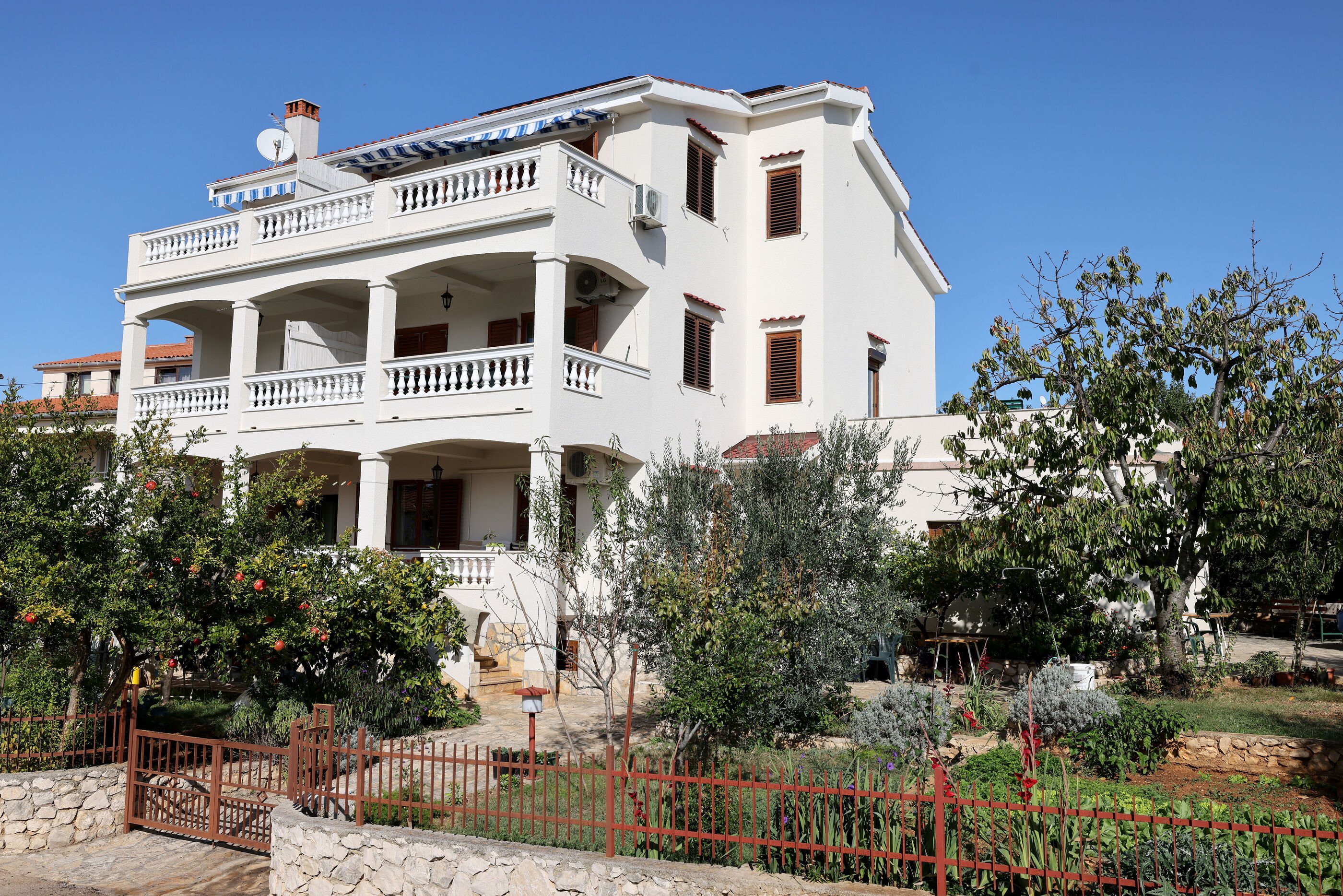 Ferienwohnung in Zadar mit Klima, Sat-TV, Meerblick