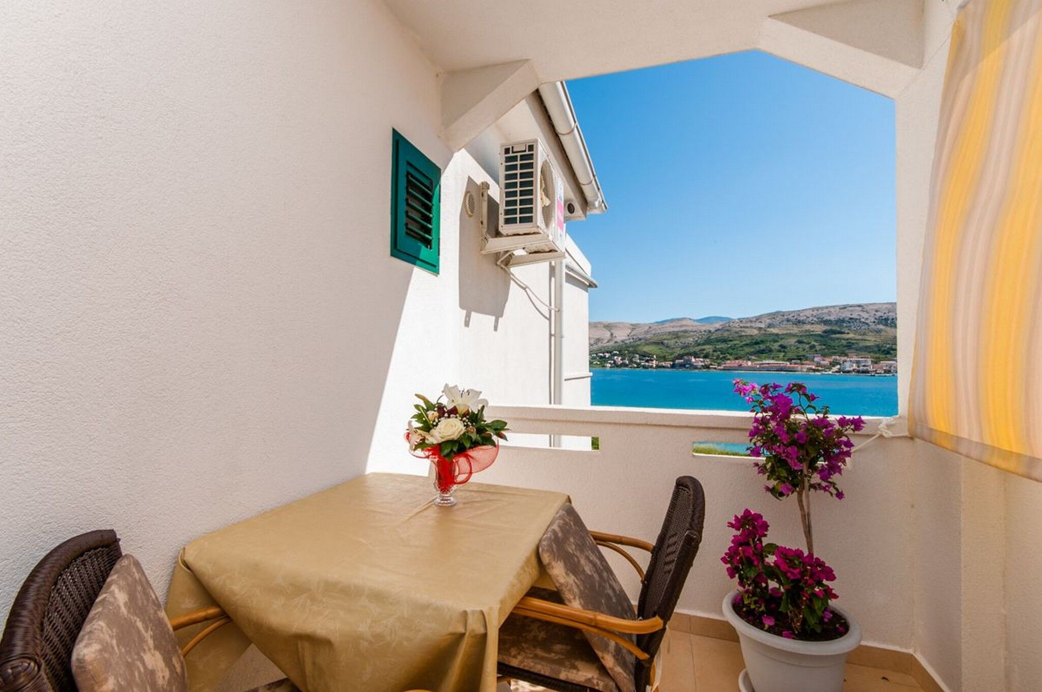 Studio in Pag mit Klima, Meerblick, Internet