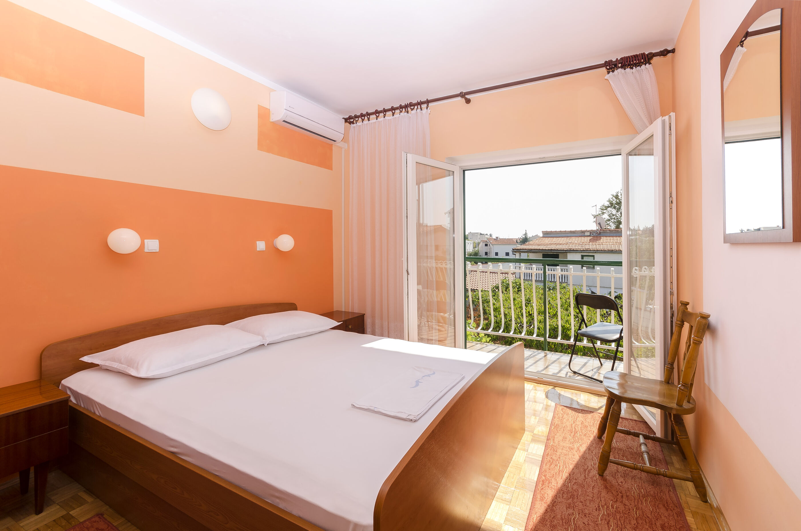 Zimmer in Vodice mit Klima, Internet, Grill