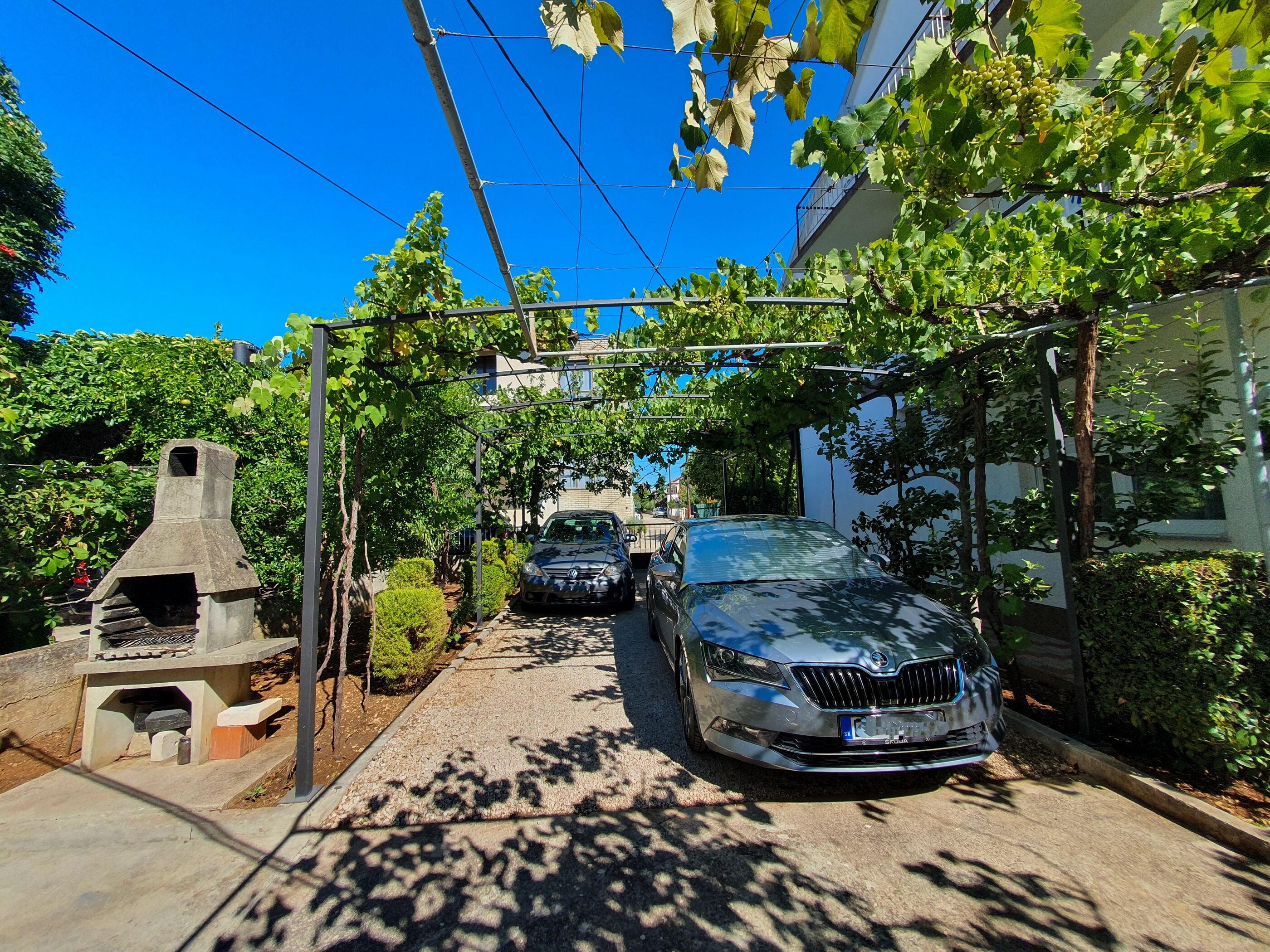 Zimmer in Vodice mit Klima, Internet, Grill