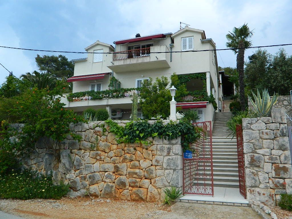 Zimmer in Vrboska mit Klima, Meerblick, Internet