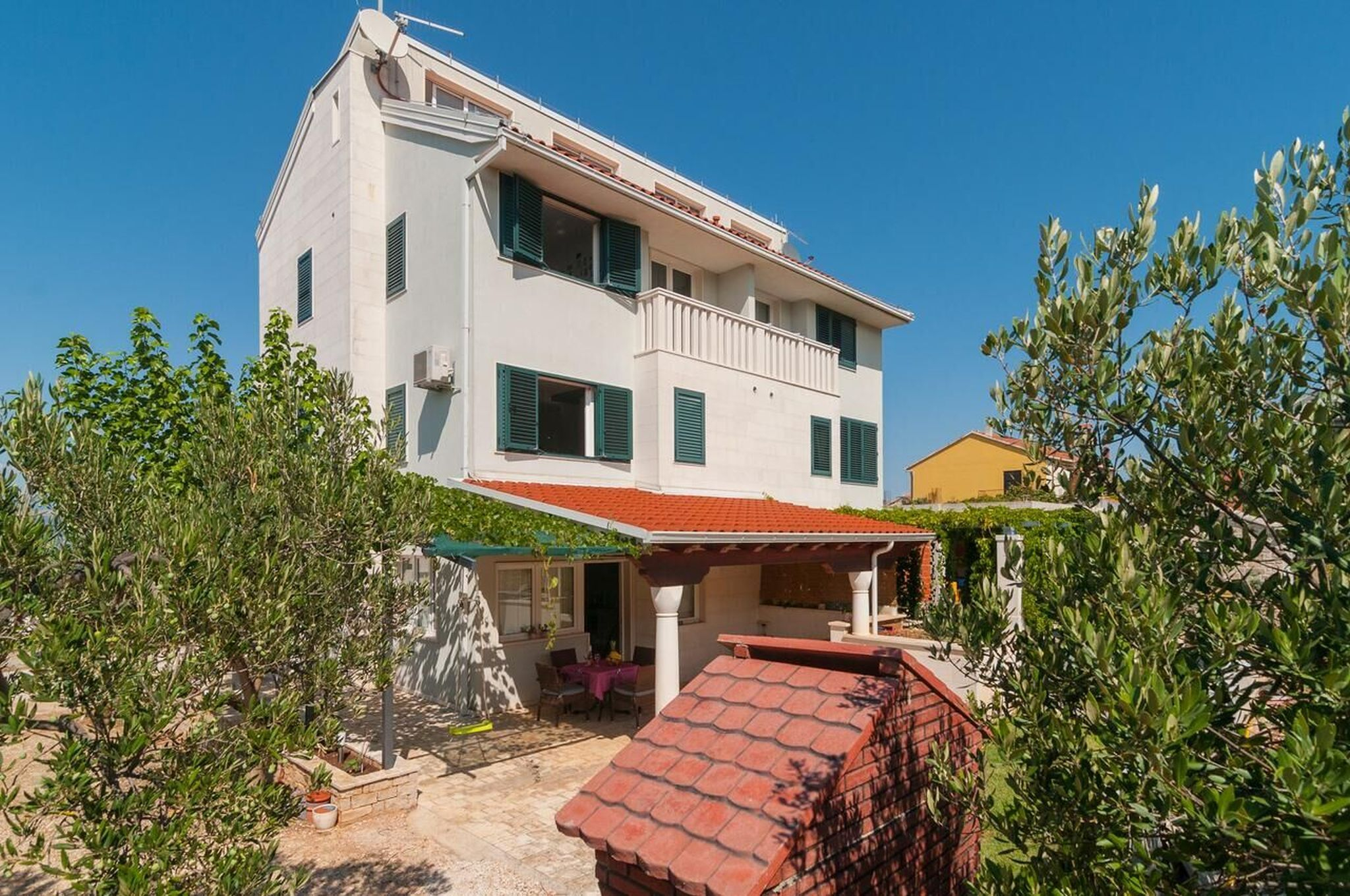 Ferienwohnung in Supetar mit Klima, Internet, Grill