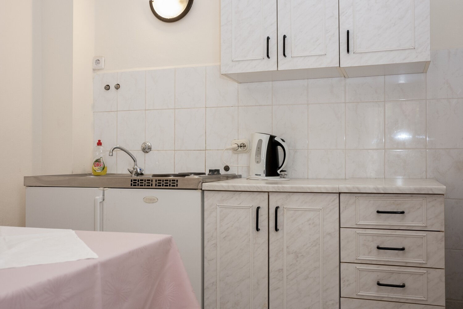 Studio in Vrboska mit Klima, Sat-TV, Internet