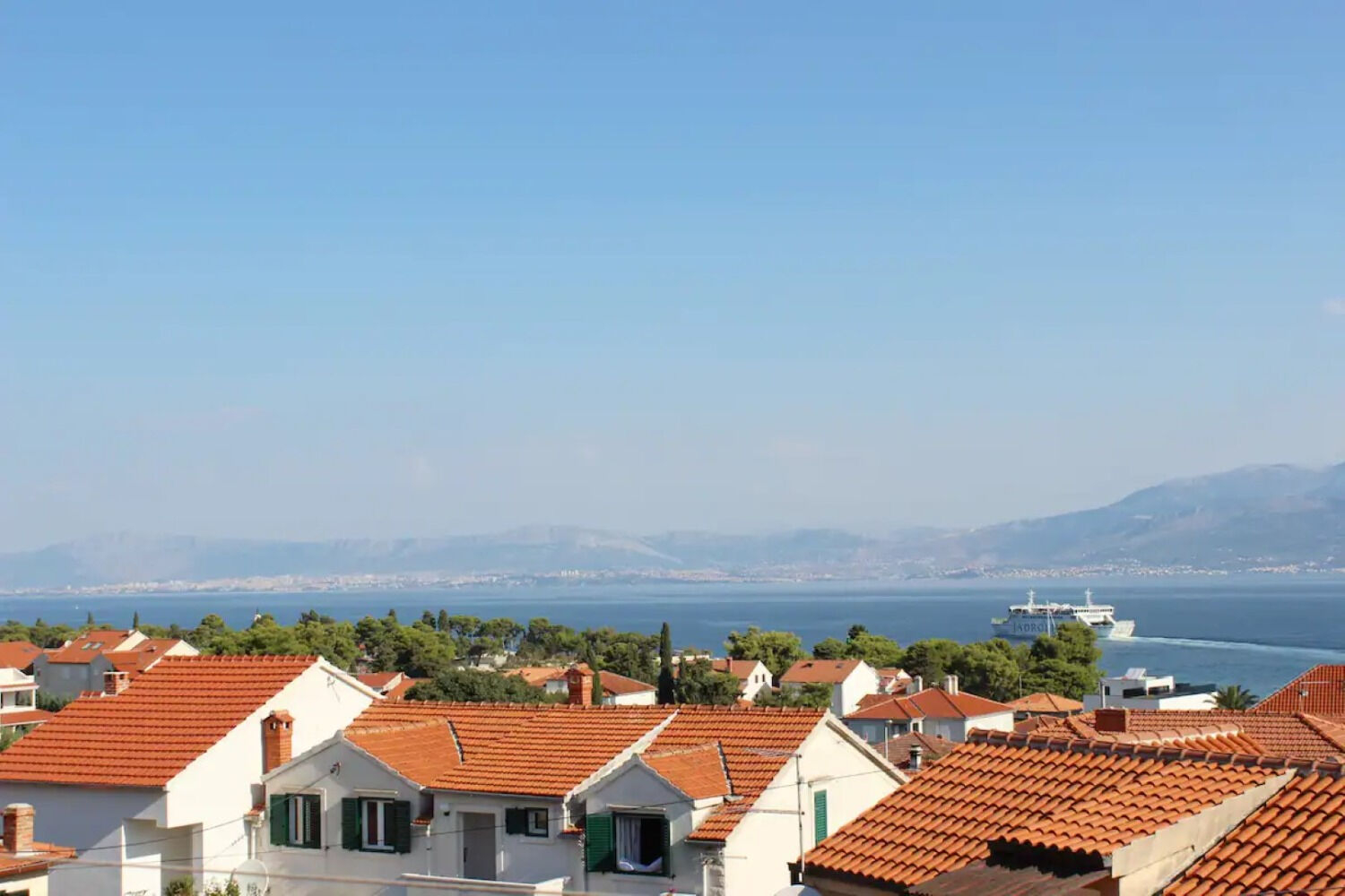 Ferienwohnung in Supetar mit Klima, Sat-TV, Meerblick