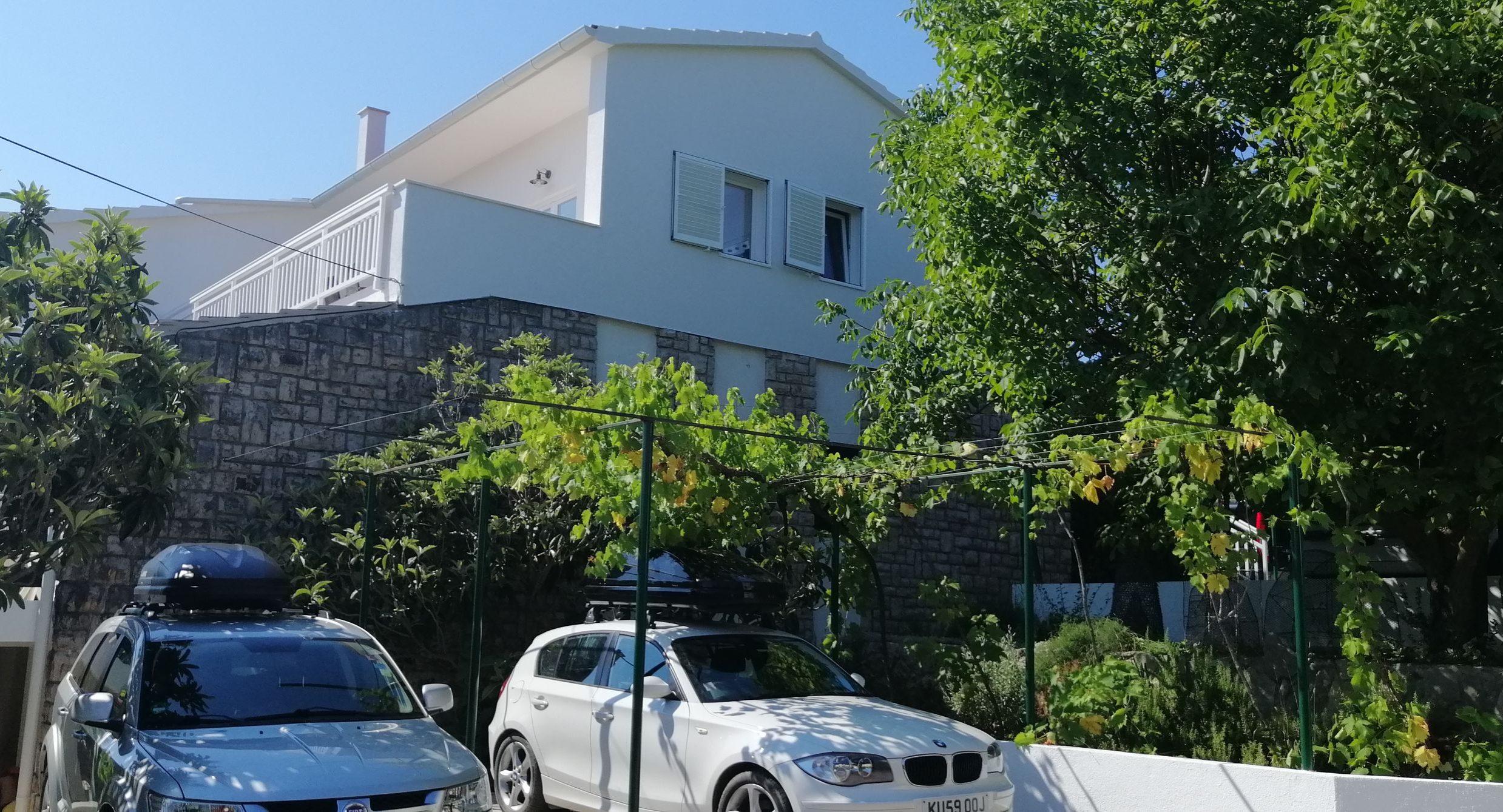 Ferienwohnung in Vrboska mit Klima, Sat-TV, Meerblick