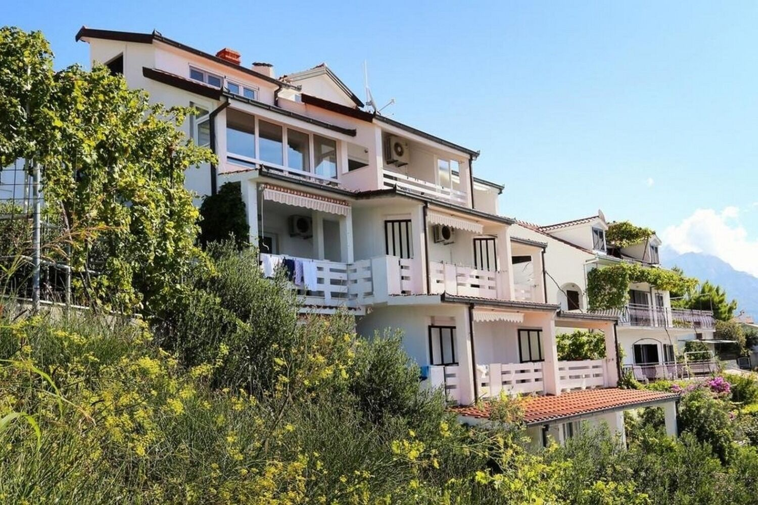 Ferienwohnung in Pisak mit Klima, Sat-TV, Meerblick