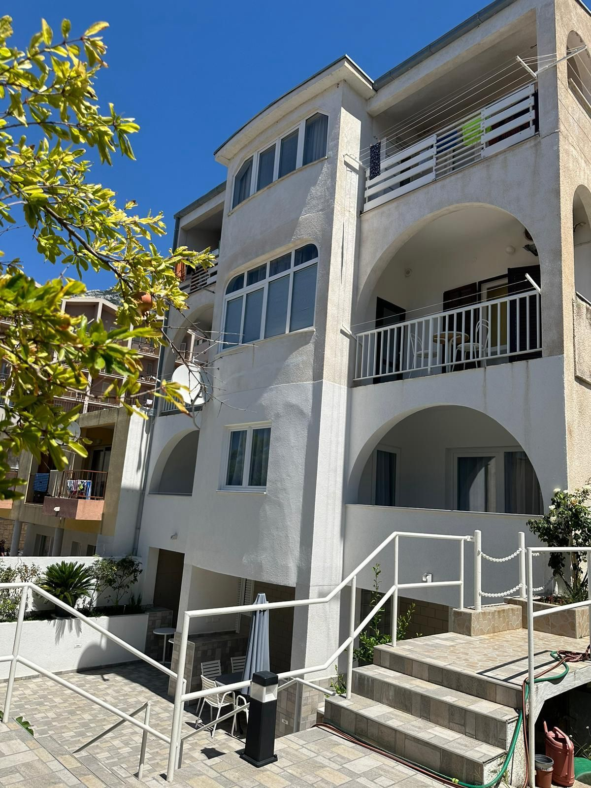 Ferienwohnung in Baska Voda mit Klima, Internet, Grill
