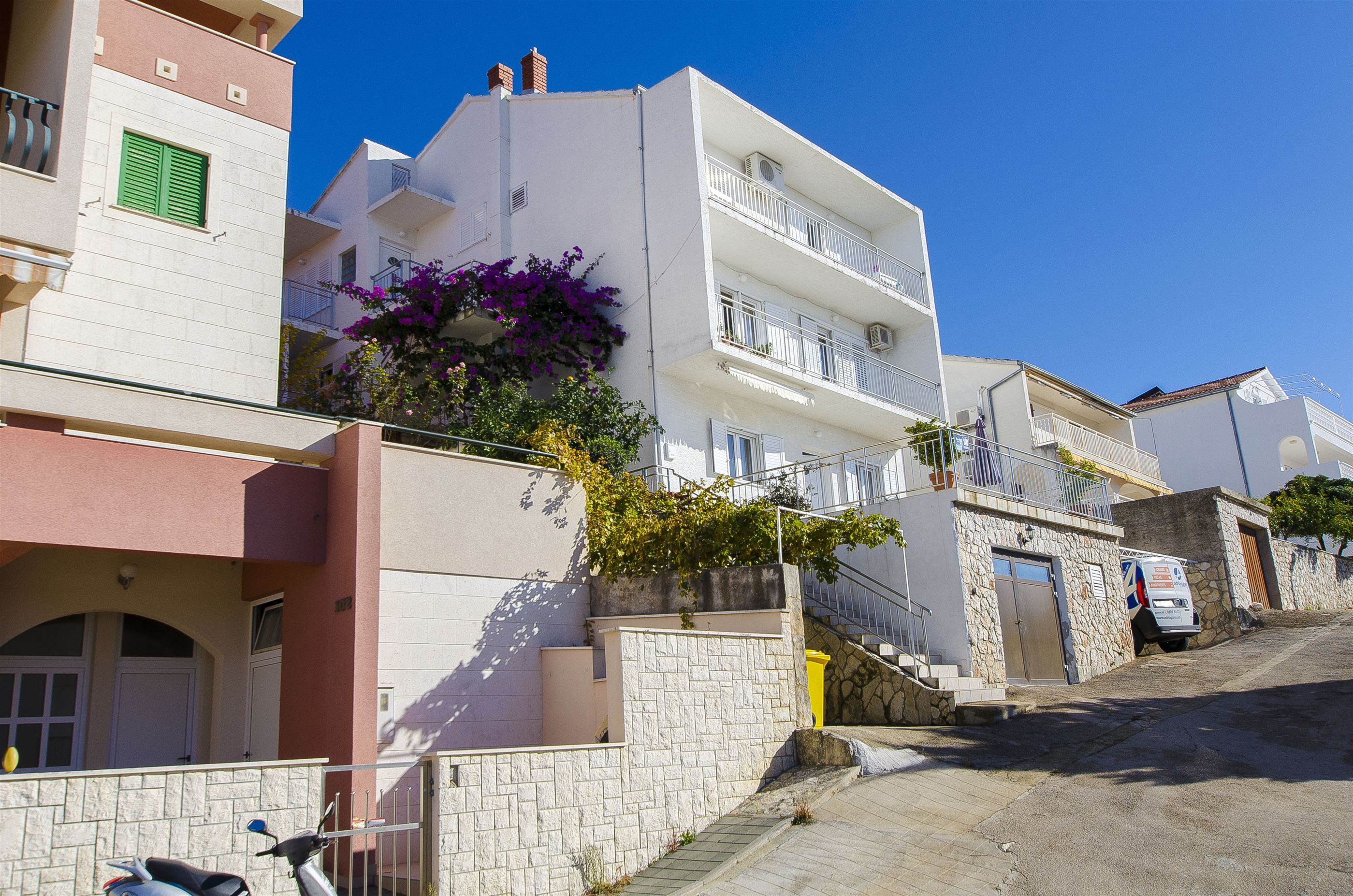 Ferienwohnung in Tisno mit Klima, Sat-TV, Meerblick