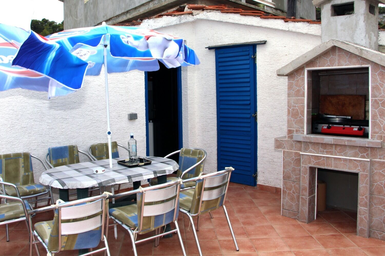 Haus in Tisno mit Klima, Internet, Grill