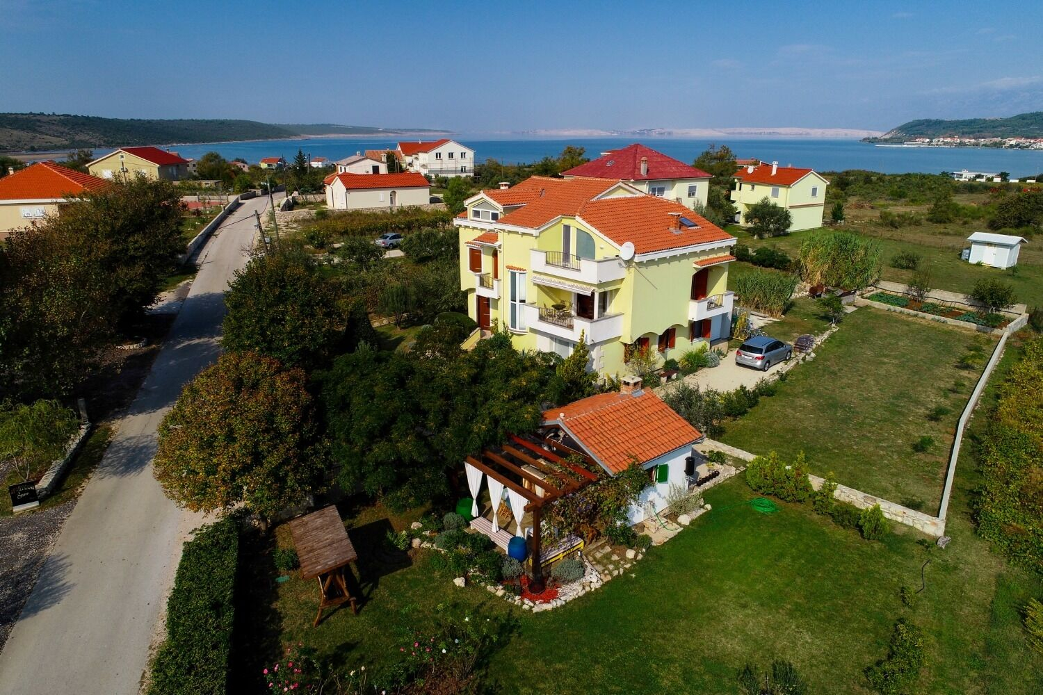 Ferienwohnung in Razanac mit Klima, Meerblick, Internet