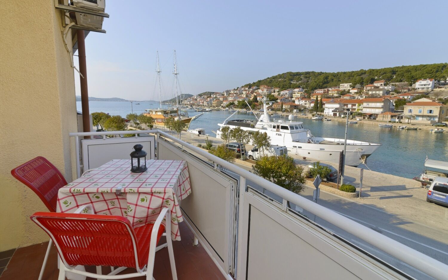 Ferienwohnung in Tisno mit Klima, Meerblick, Internet