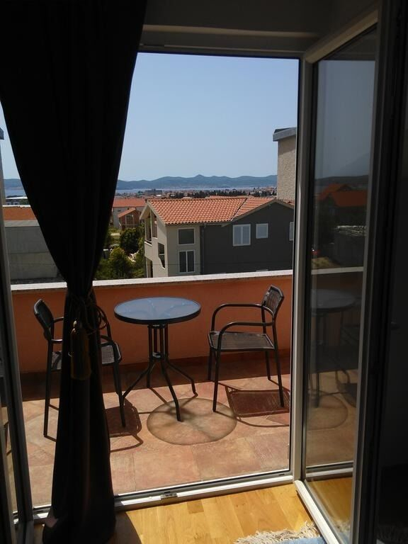Ferienwohnung in Zadar mit Klima, Sat-TV, Meerblick