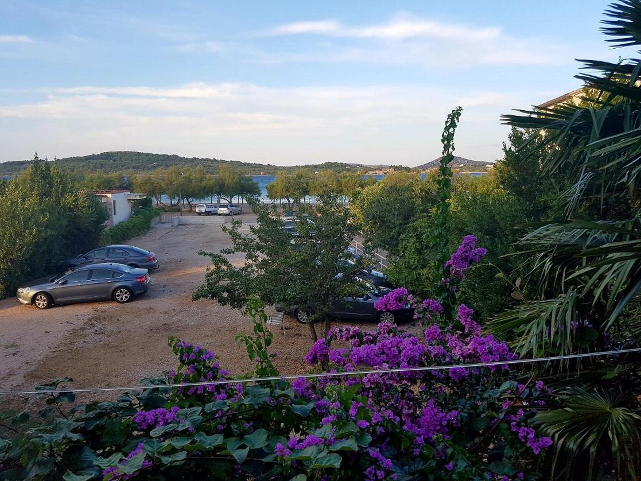 Sonniges Apartment in Srima bei Vodice, 30 m, Meerblick, Klimaanlage