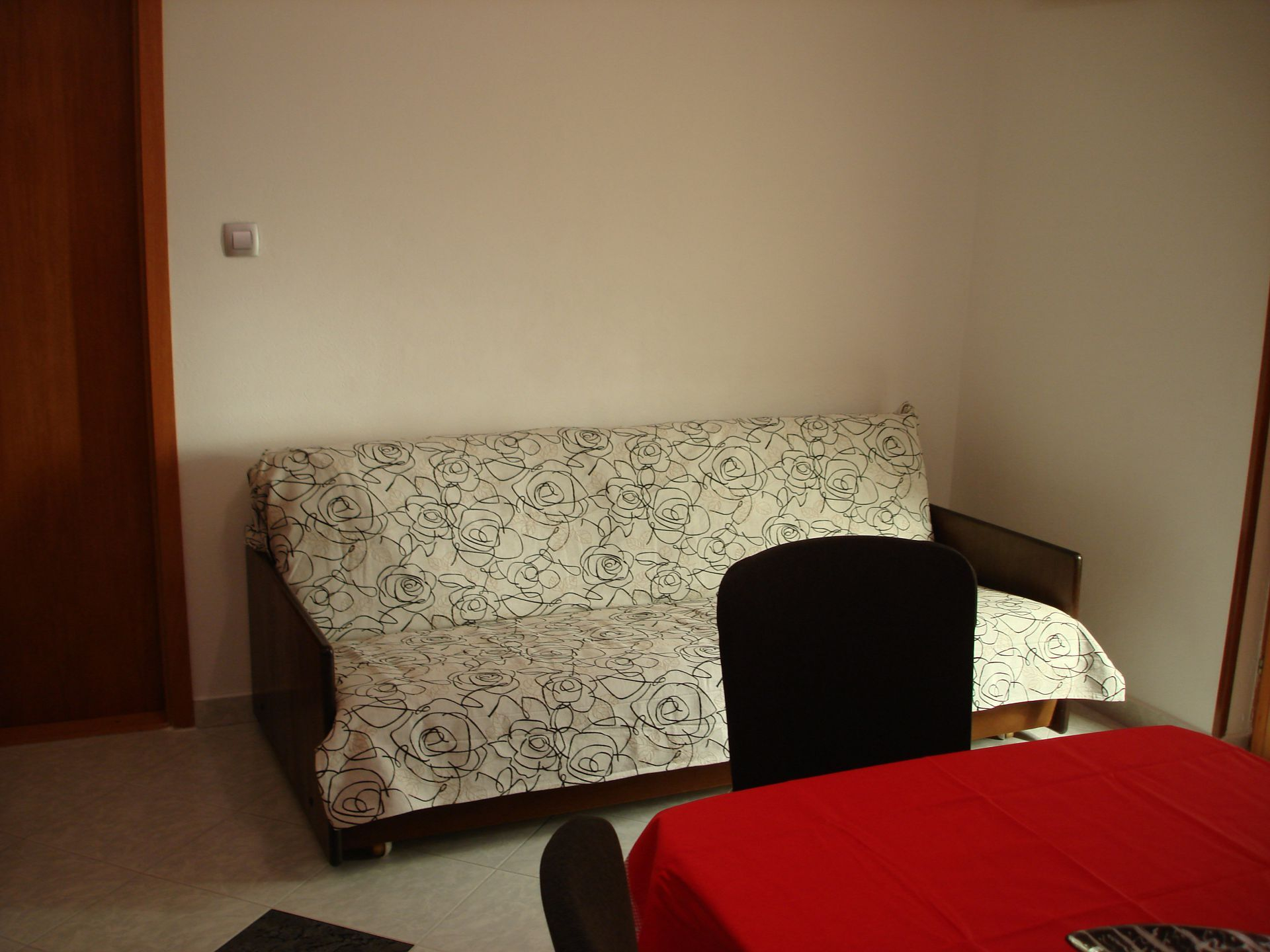 Haus in Slatine mit Klima, Internet, Grill