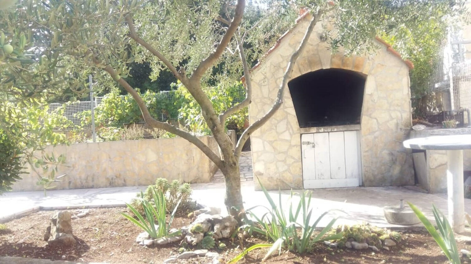 Ferienwohnung in Trogir mit Klima, Internet, Grill