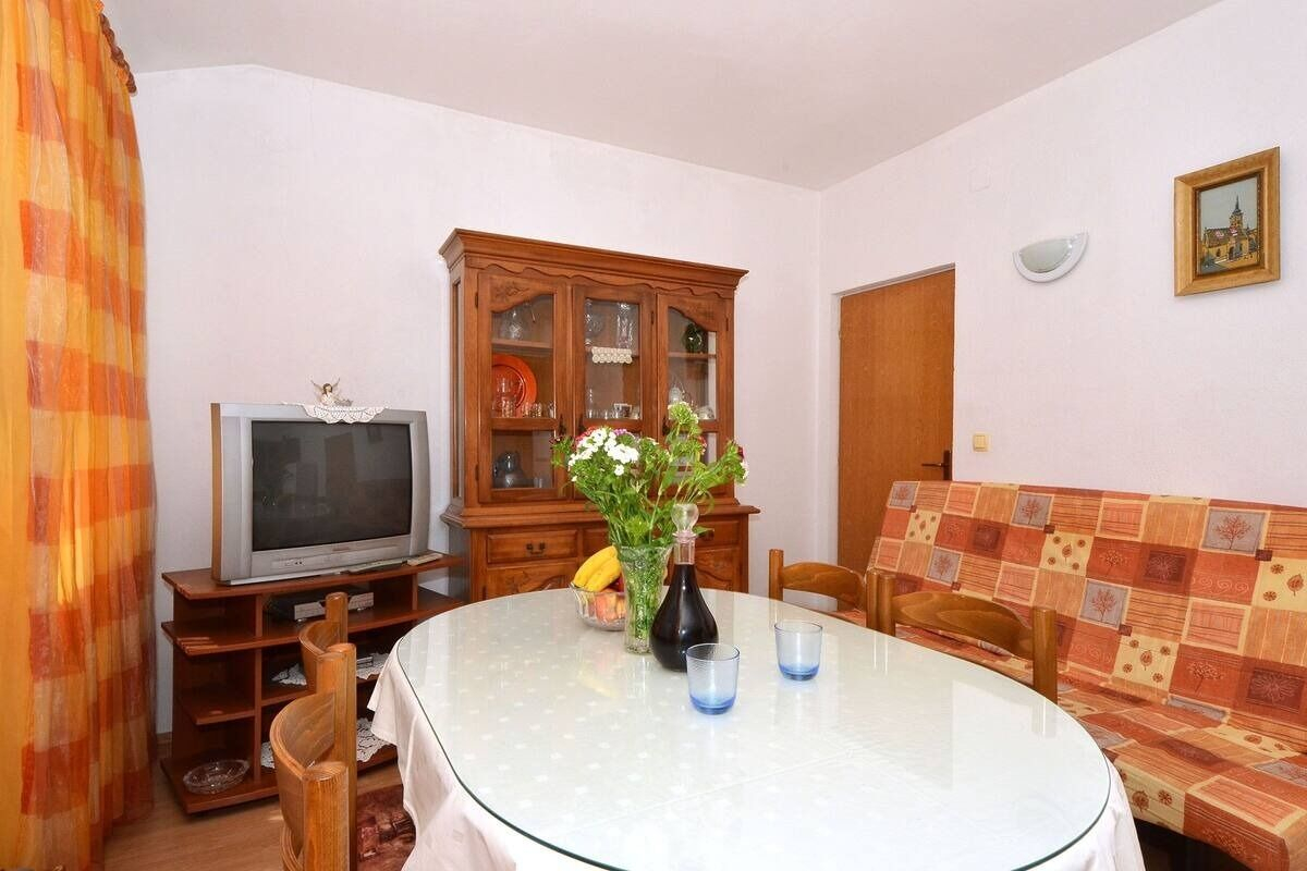 Ferienwohnung in Trogir mit Klima, Sat-TV, Meerblick