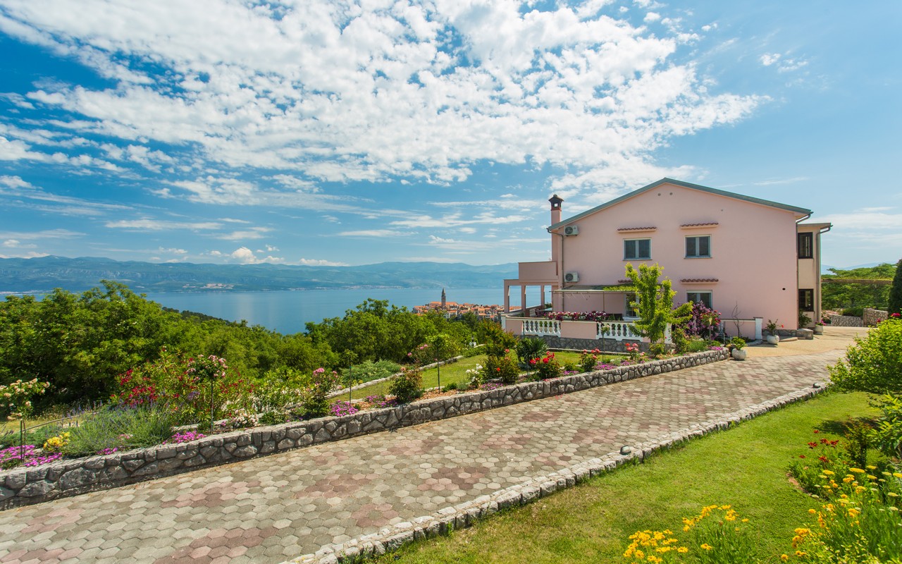 Apartment im EG mit traumhaftem Meerblick, Klima & WLAN