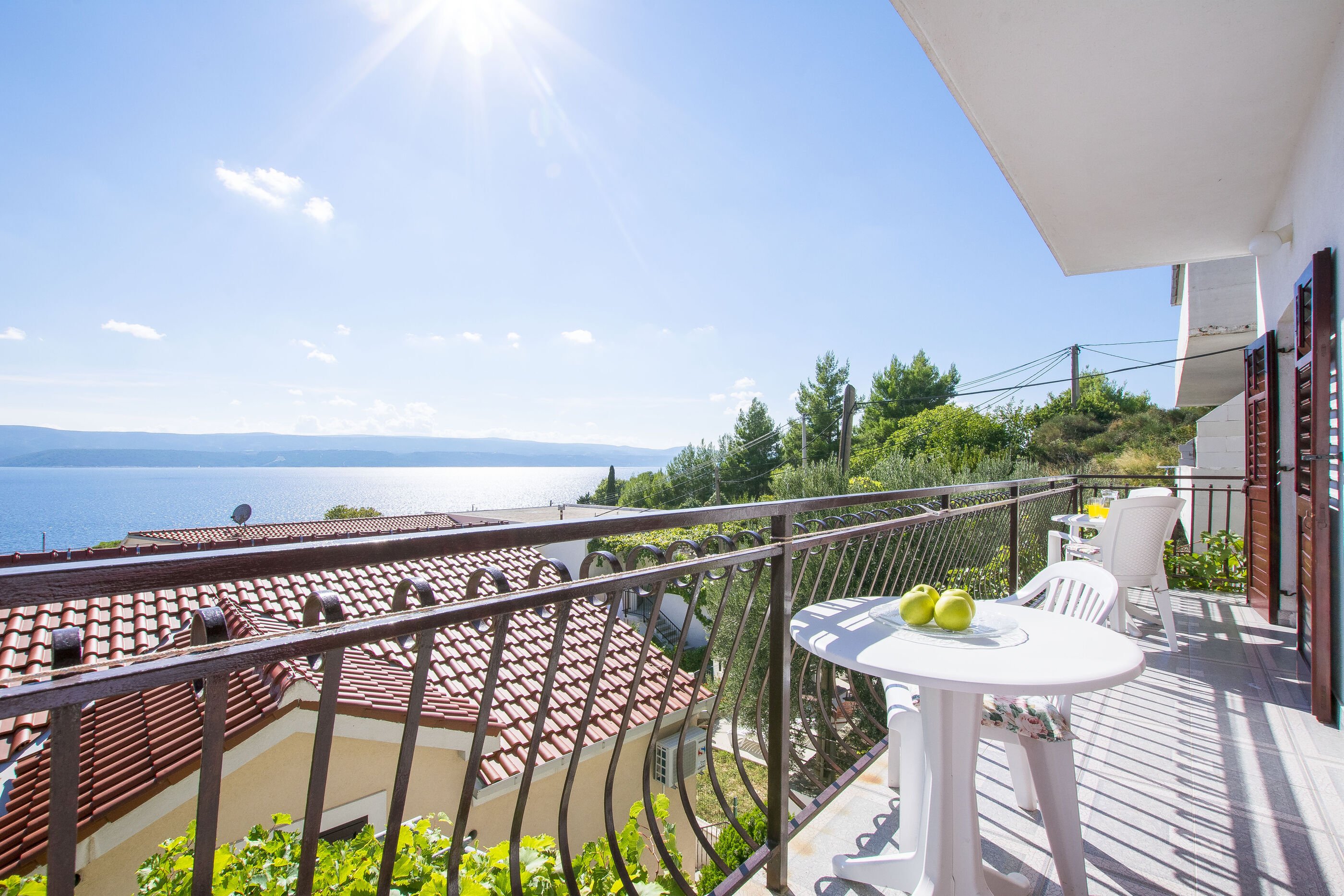 Ferienwohnung in Lokva Rogoznica mit Klima, Meerblick, Internet