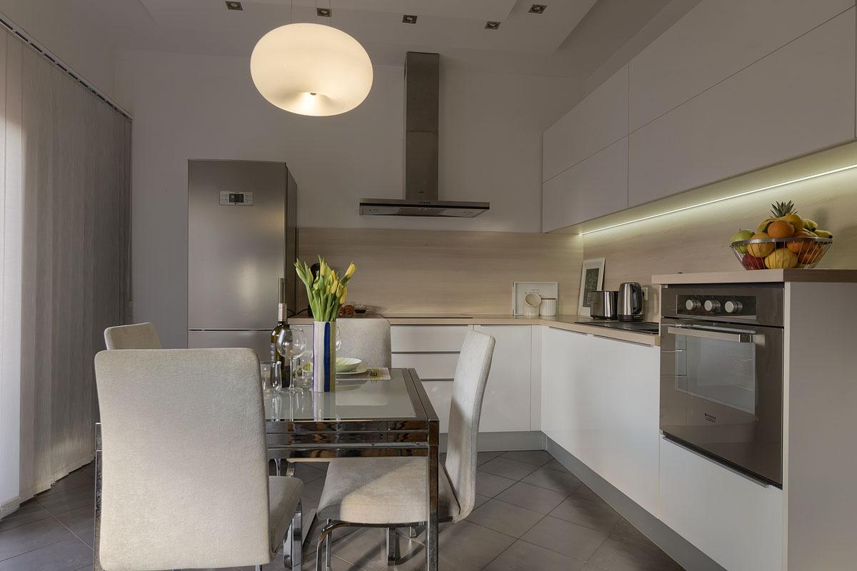 Neu renoviertes Apartment in einer modernen Stadtecke