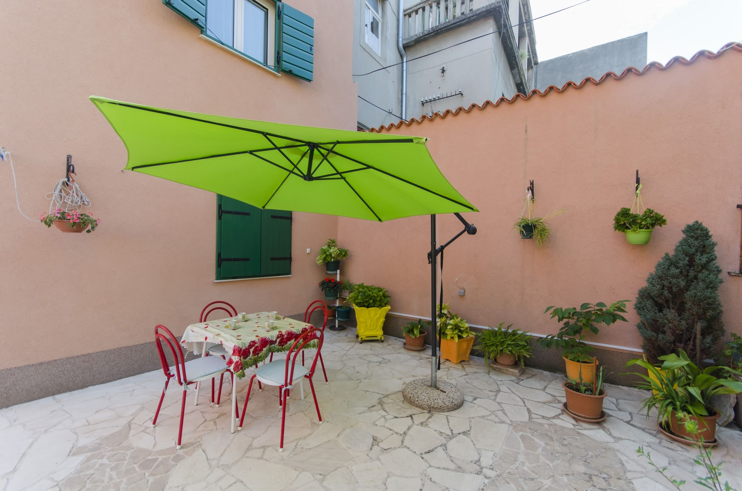 Haus in Sibenik mit Klima, Internet, Garten