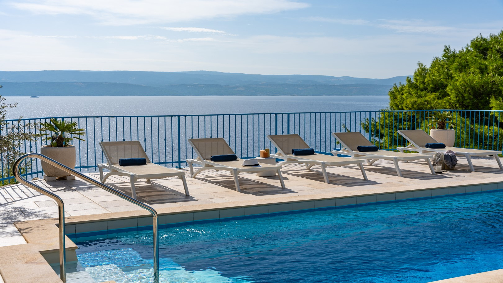 Großzügige Villa mit Pool - Ideal für 10 Personen