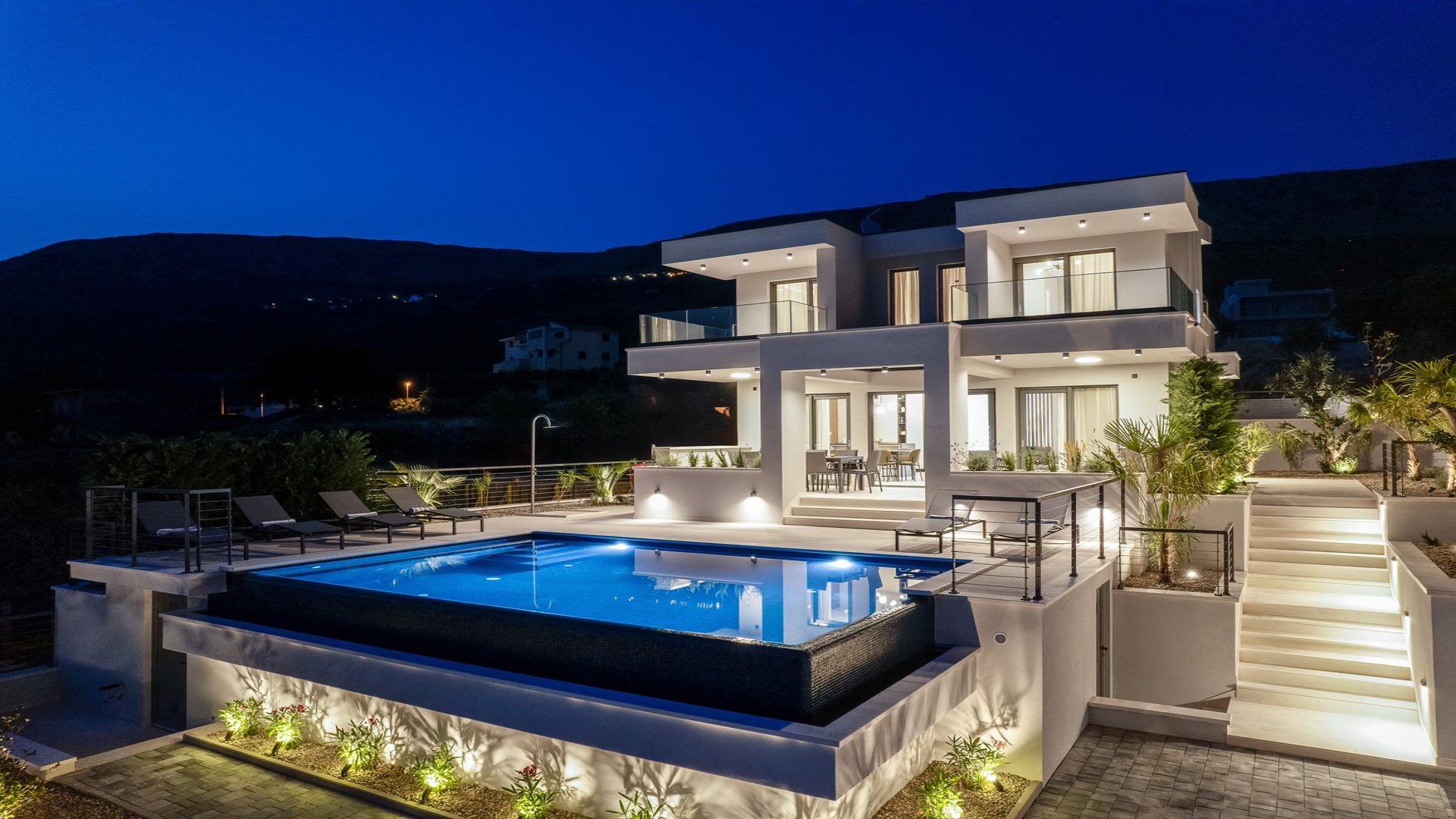 Stilvolles Anwesen mit beheiztem 32 m² großem Privatpool