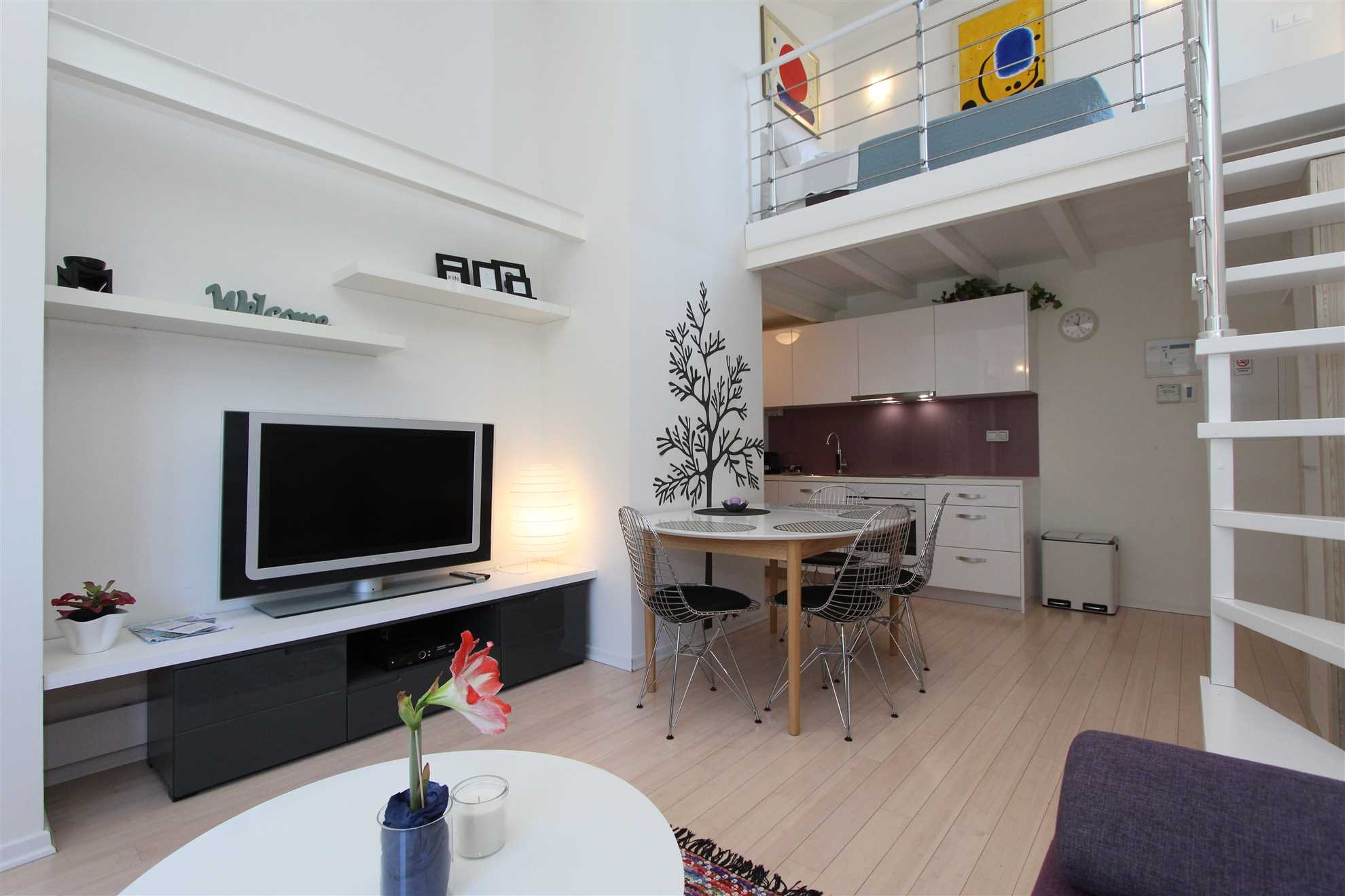 Maisonette-Apartment - Offenes Wohnen mit Klima, Sat-Tv, WLAN