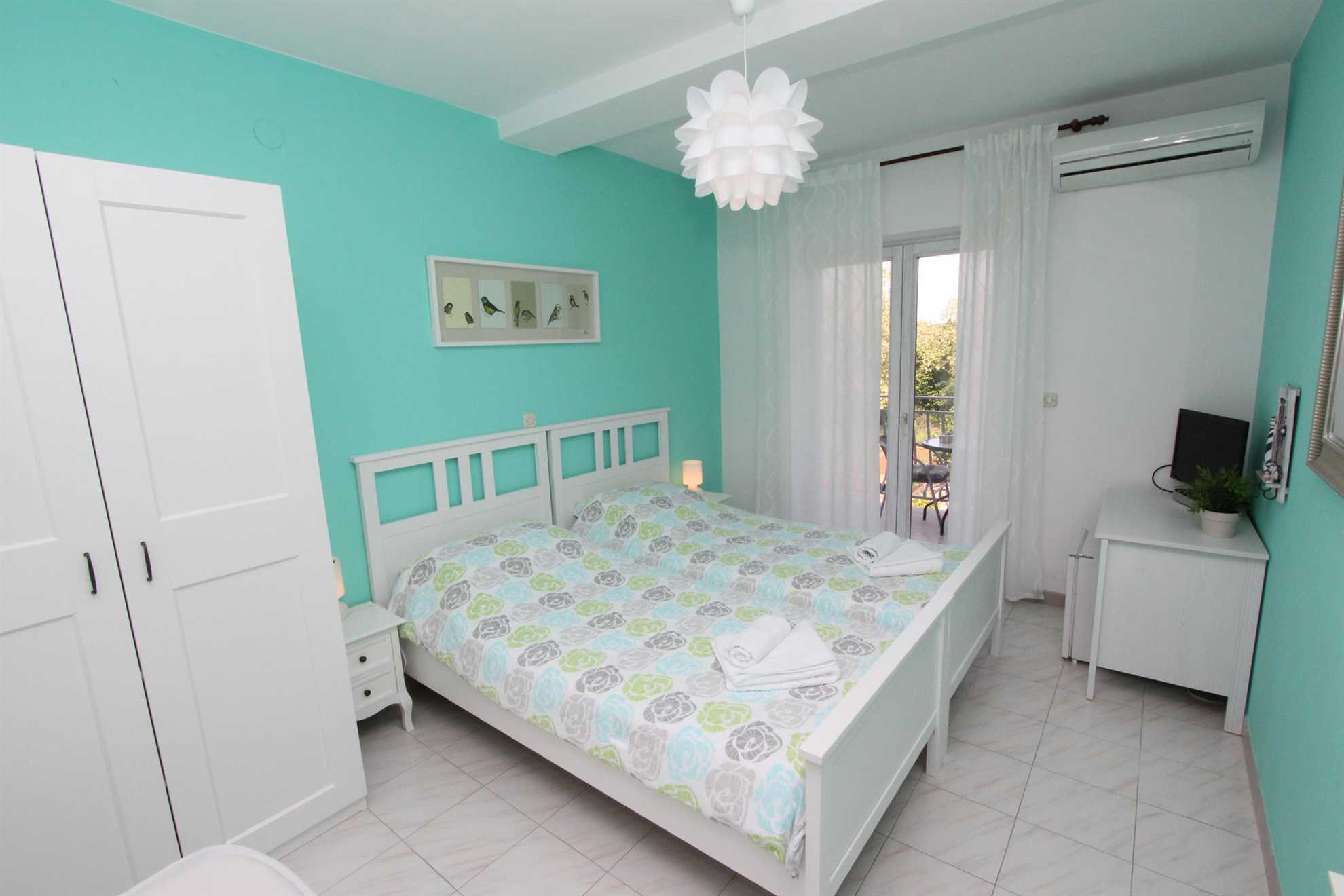 Zimmer in Rovinj mit Klima, Sat-TV, Internet und Grill