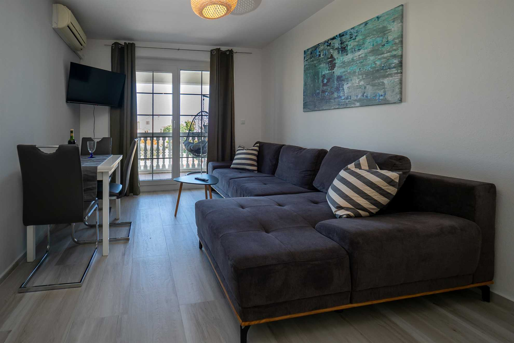 Apartment mit Klima, Sat-TV, WLAN, Grill