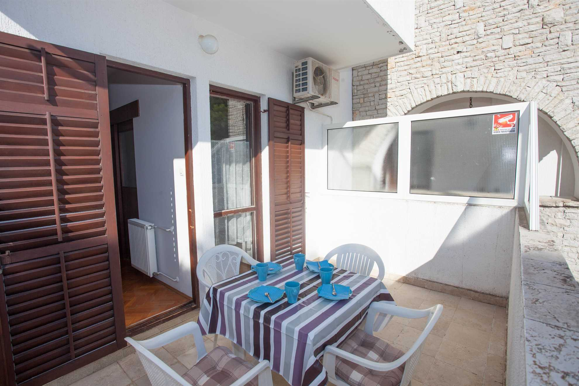 Wohnung in Banjole mit Klima, Sat-TV, Internet und Grill