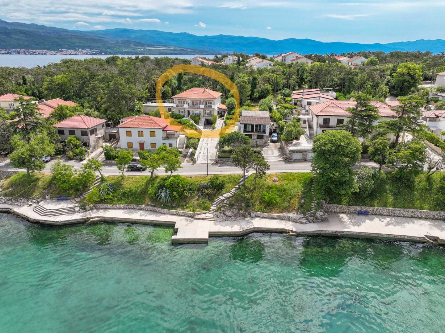 Apartment im 1.Obergeschoss -direkt am Meer-nur 120m vom Sandstrand