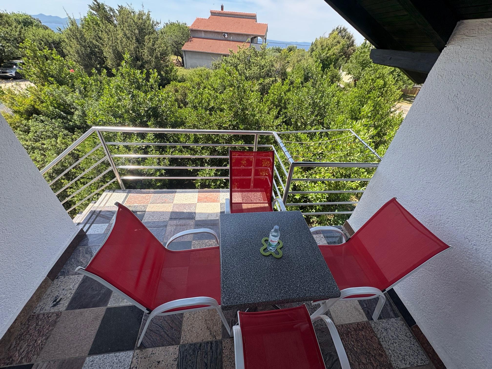 Apartment für 4 Personen in Petrcane