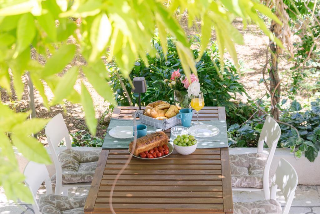 Urlaubsapartment mit Klima, Sat-Tv, WLAN und Grill