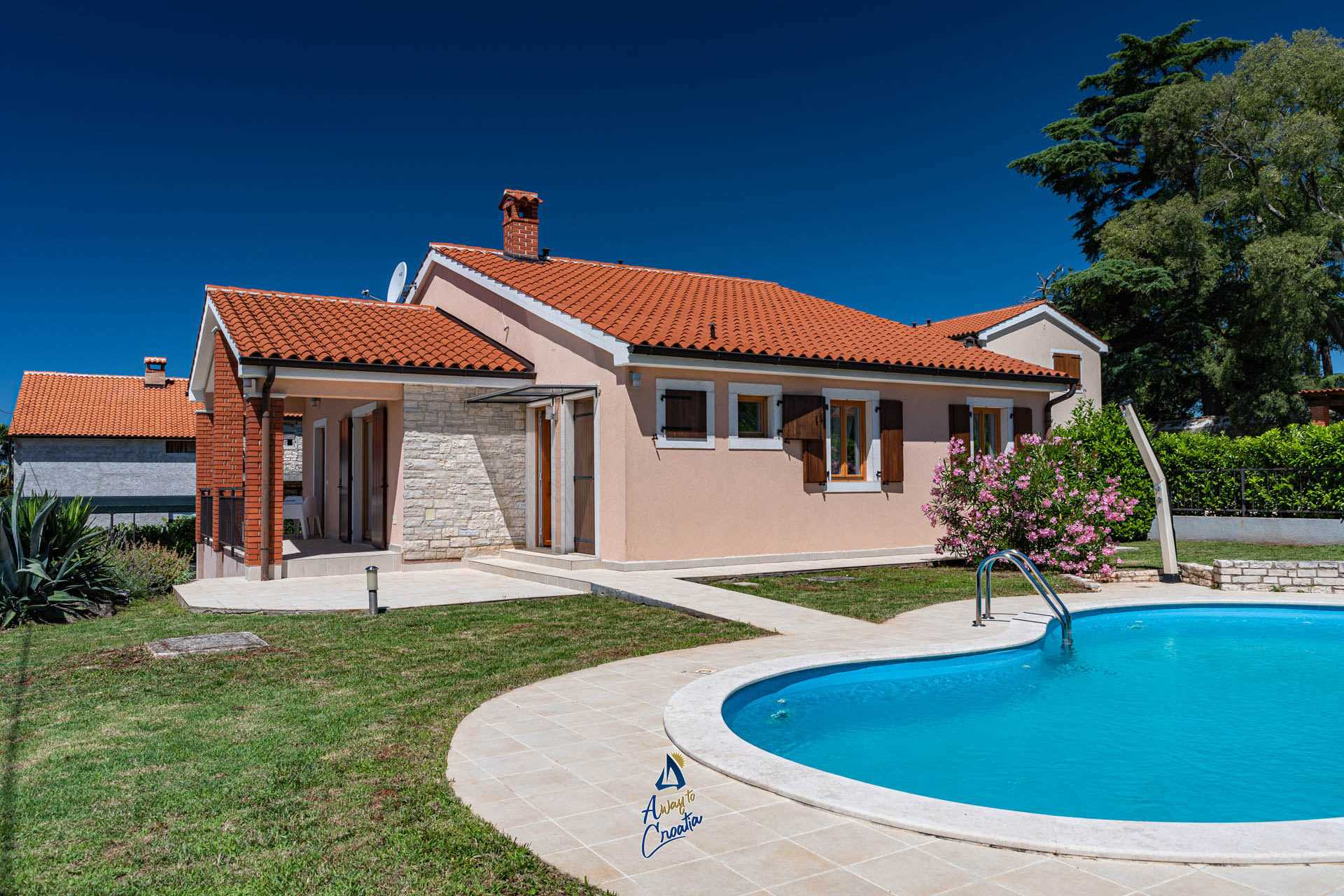 Haus mit Pool in Višnjan mit Klima, Sat-TV, Internet, Grill und Garten