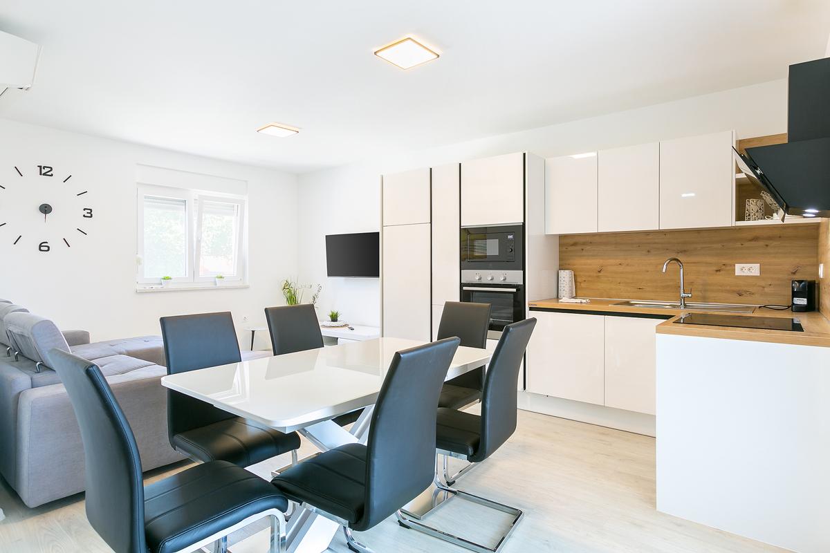 Modernes Apartment mit 2 Schlafzimmer und 2 Badezimmer