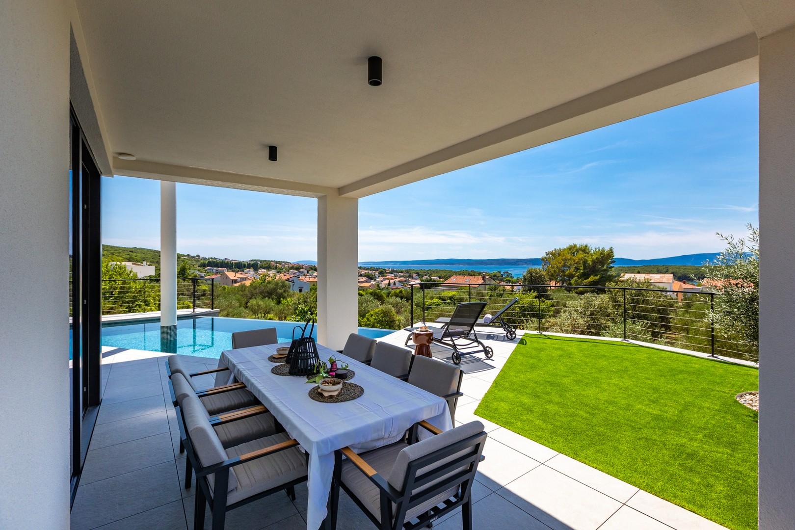 Exklusive Ferienvilla mit Meerblick