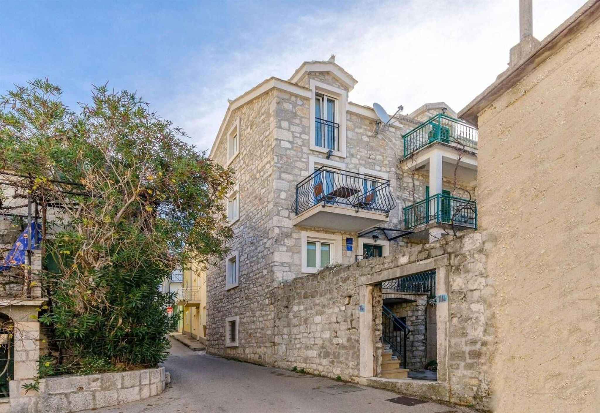 Ferienwohnung in Baska Voda mit Klima, Sat-TV, Internet